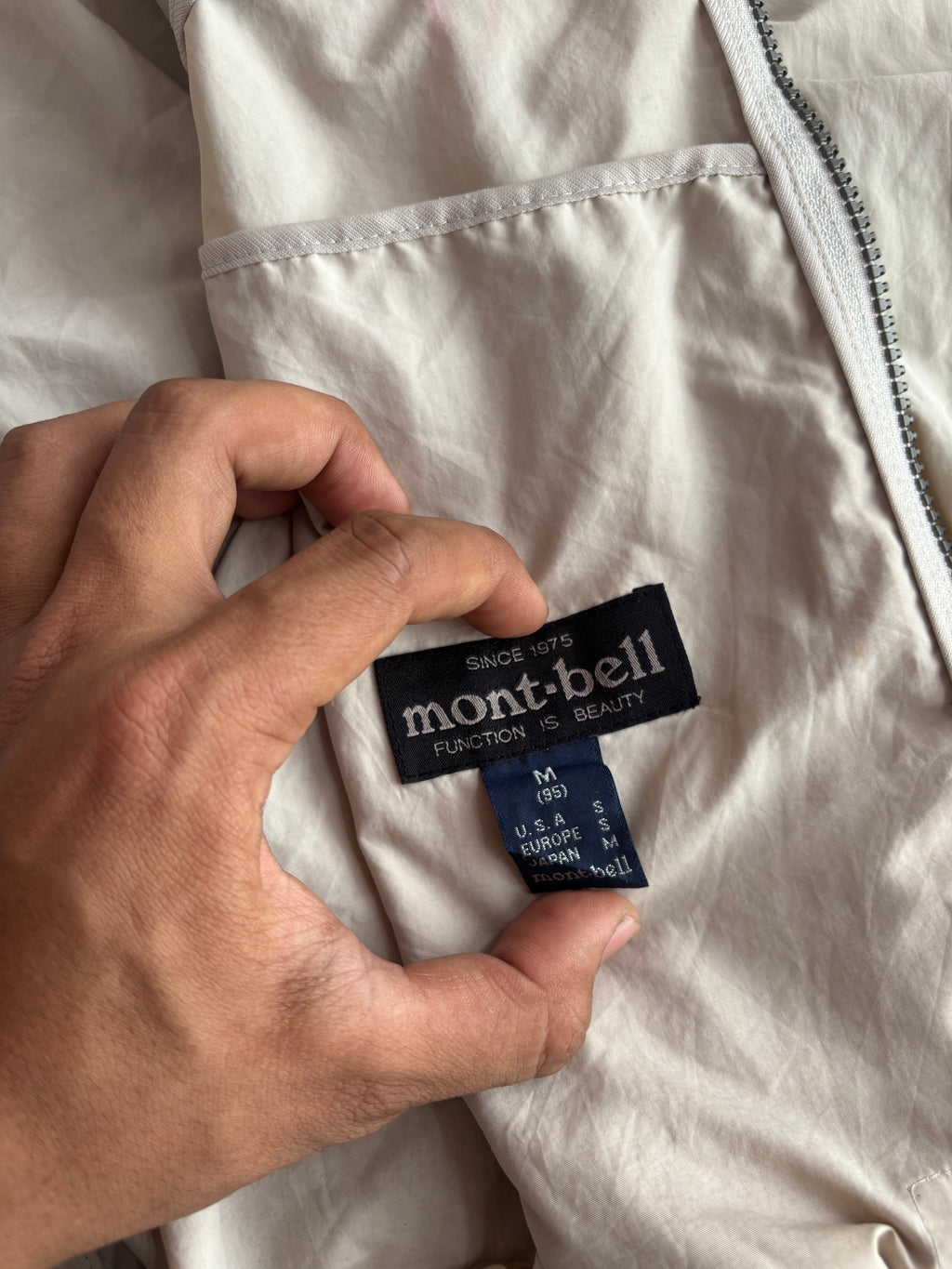 Montbell windstopper