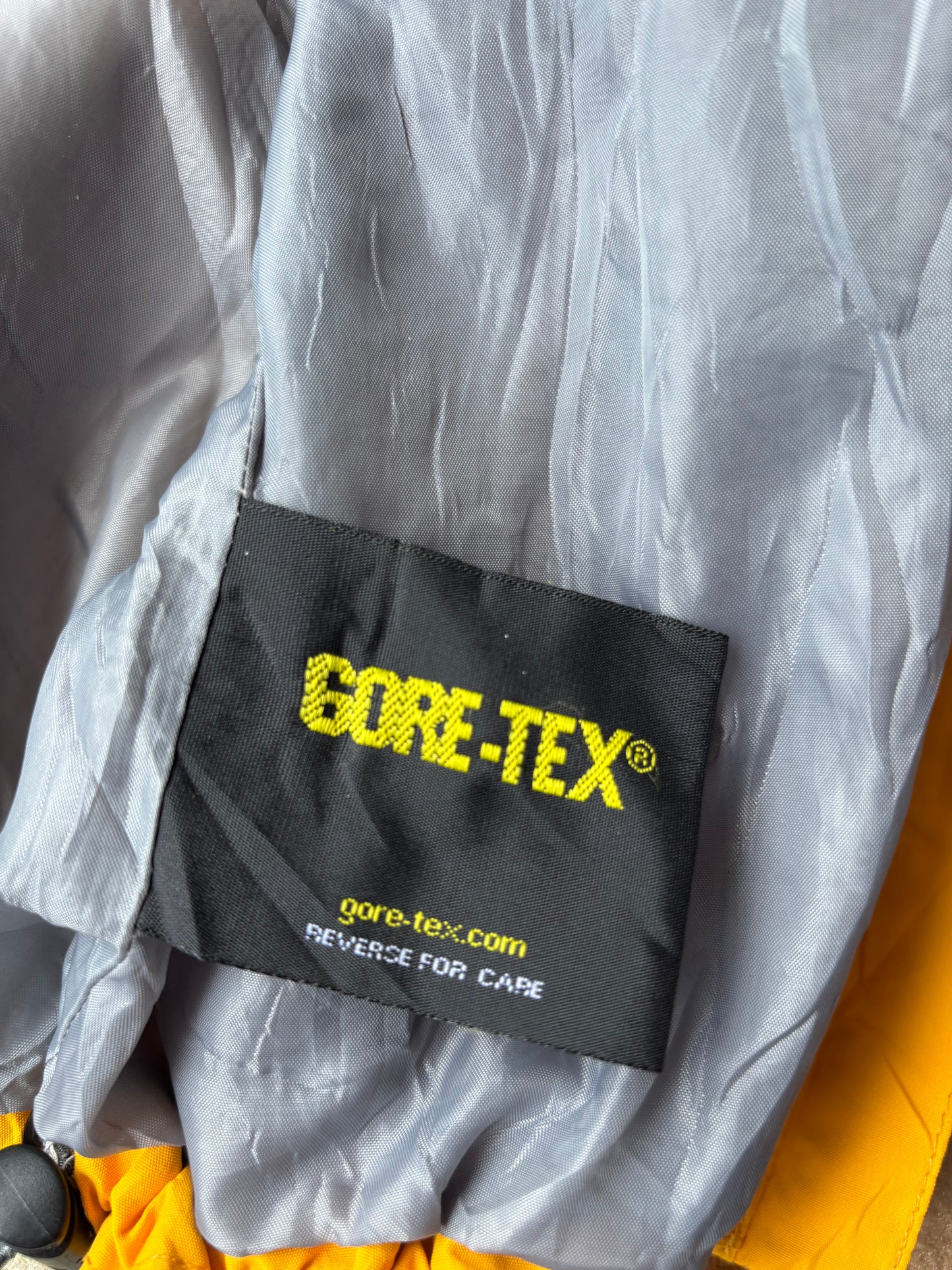 TNF goretex shell