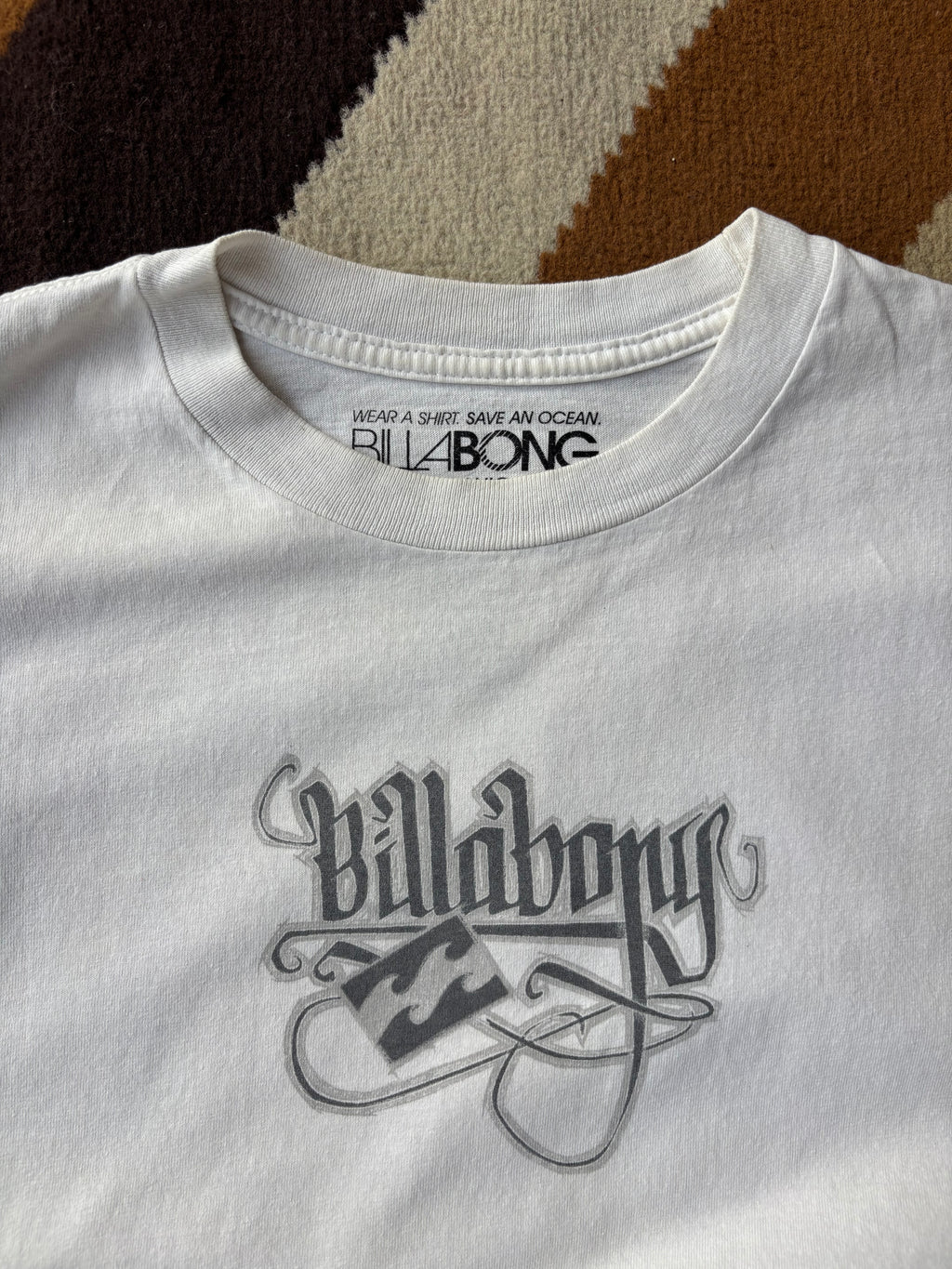 billabong tee (S-M)
