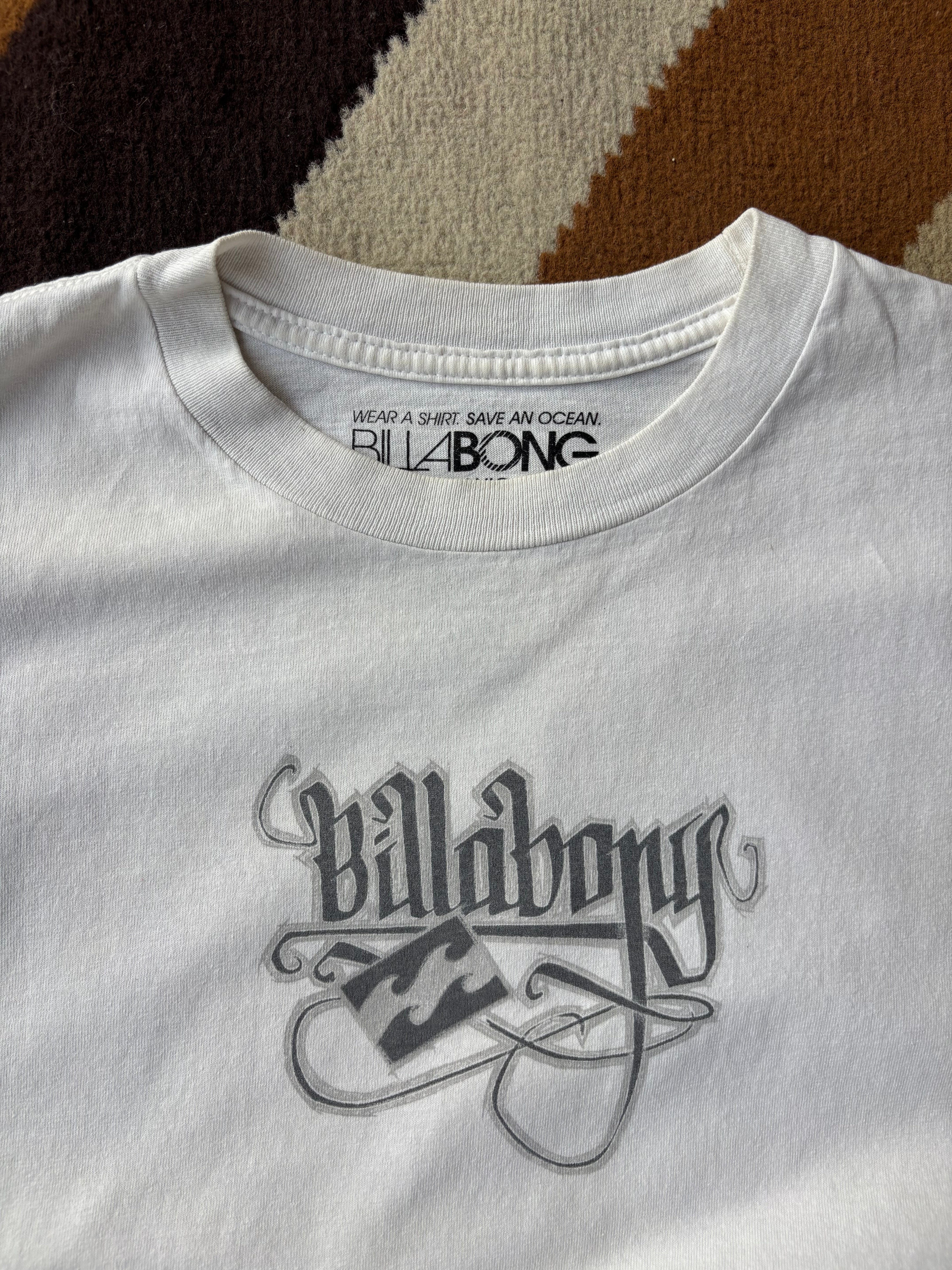 billabong tee (S-M)