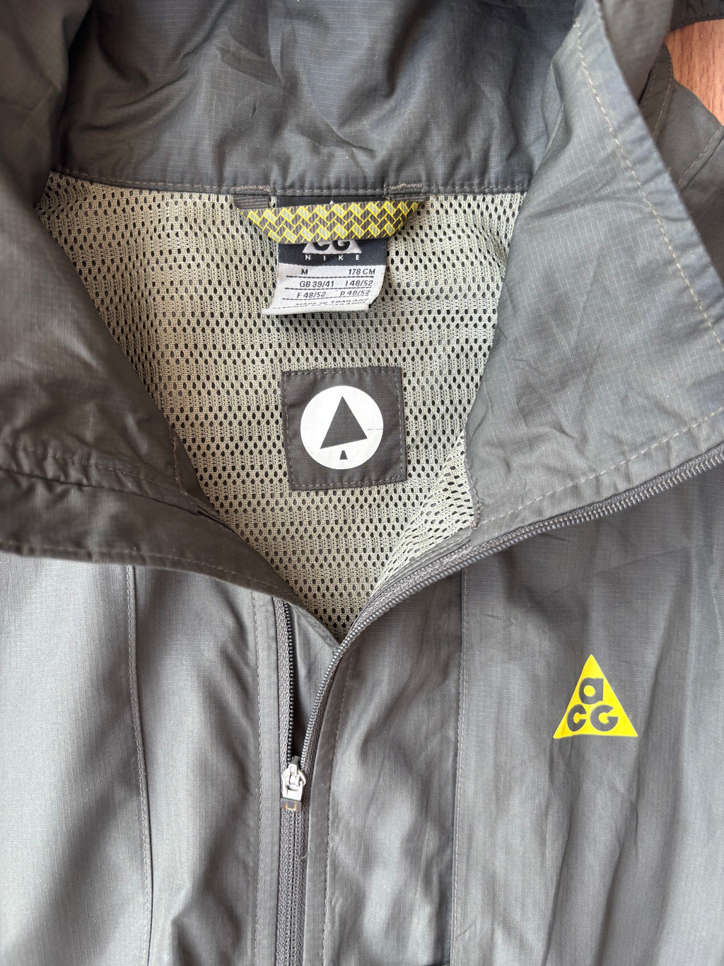 Nike ACG Shell
