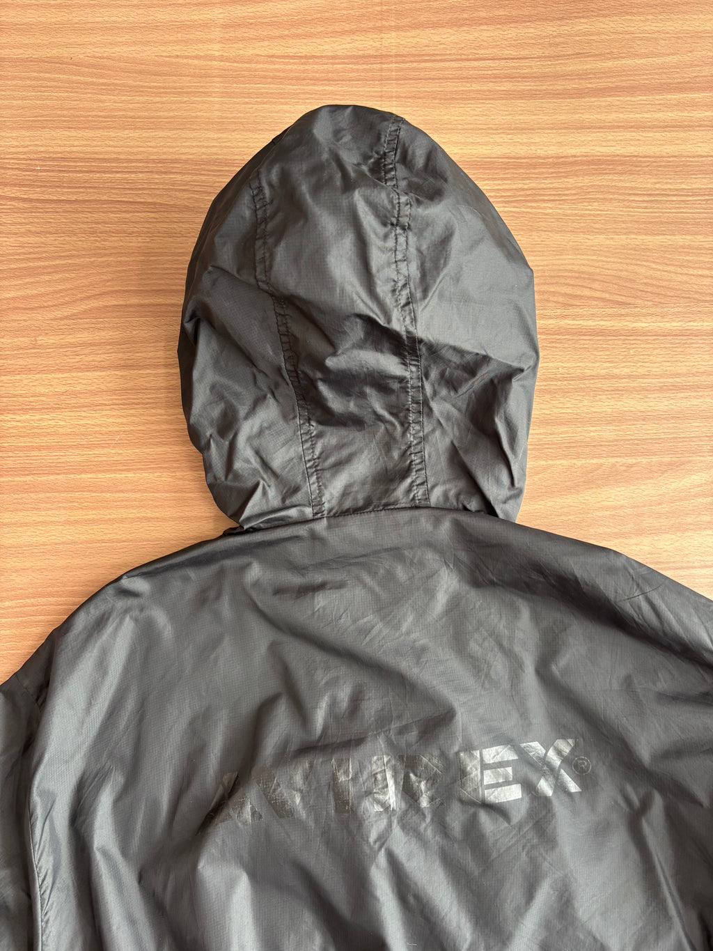 Avirex packable shell (XXL)