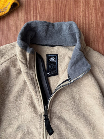 Nike ACG Therma-fit fleece