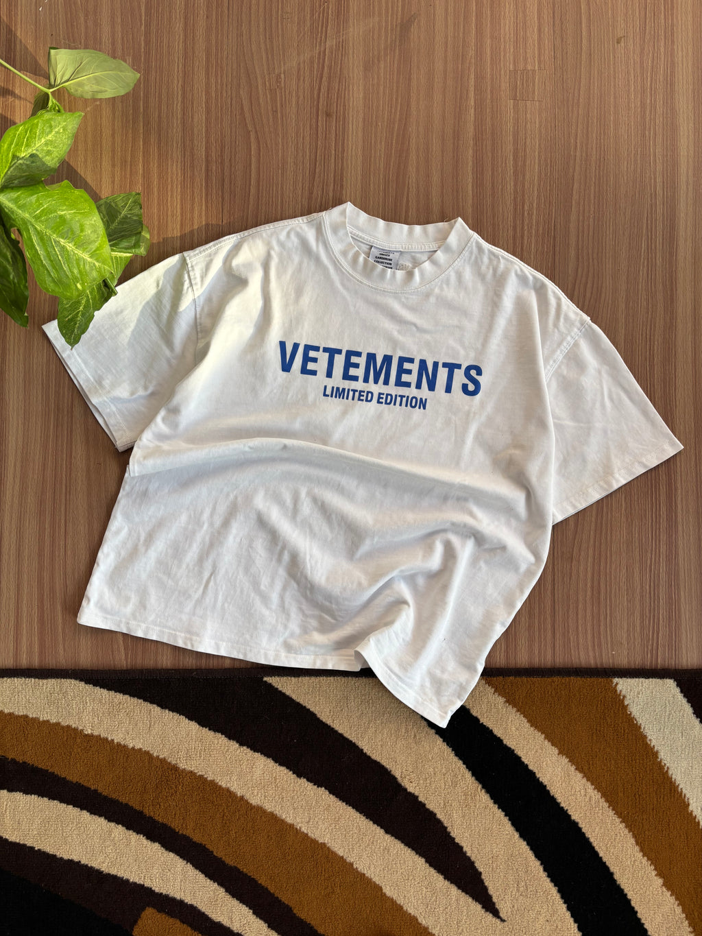 Vetments limited edition tee