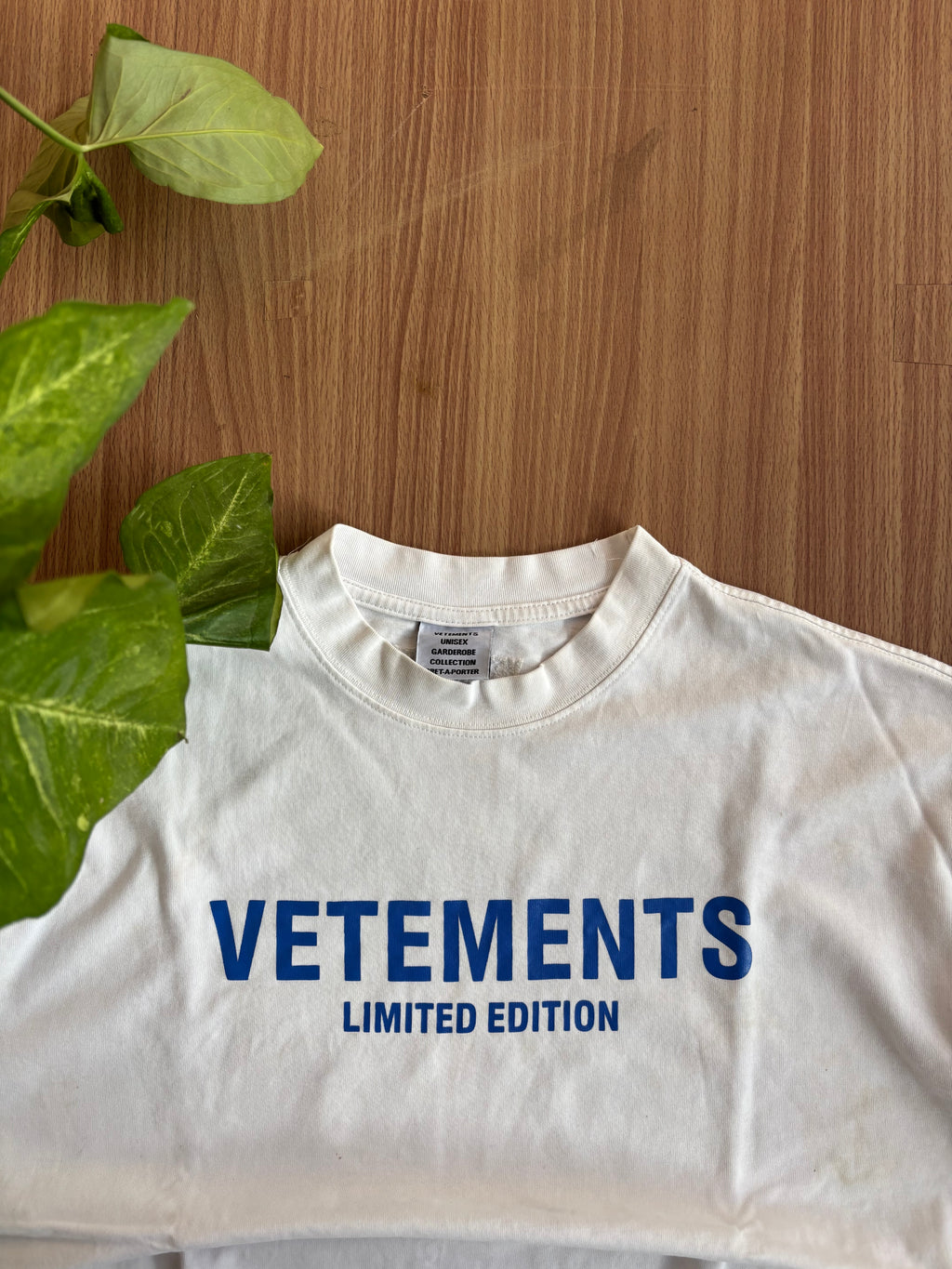 Vetments limited edition tee