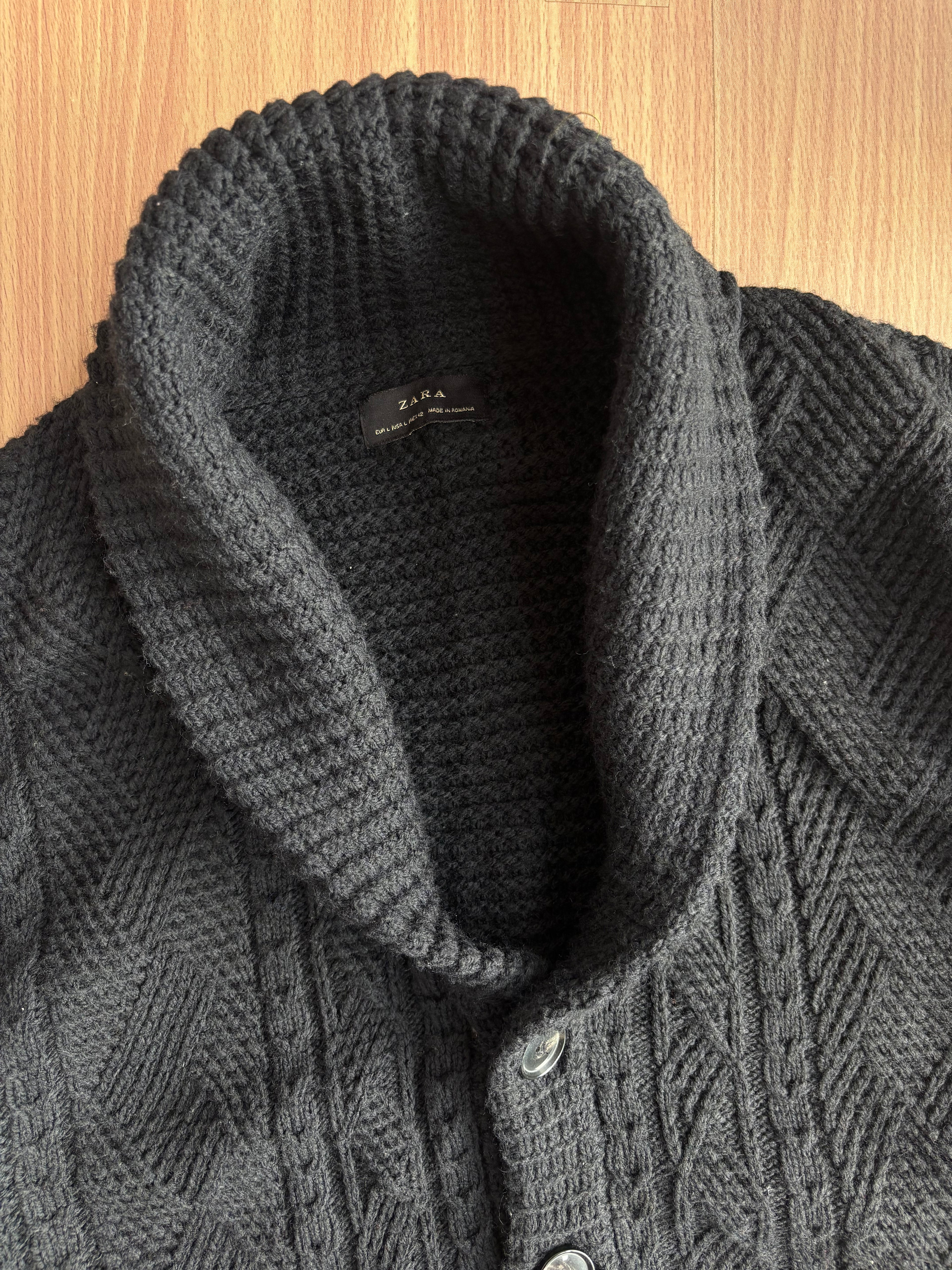 Zara knitwear (made in Romania) (M)