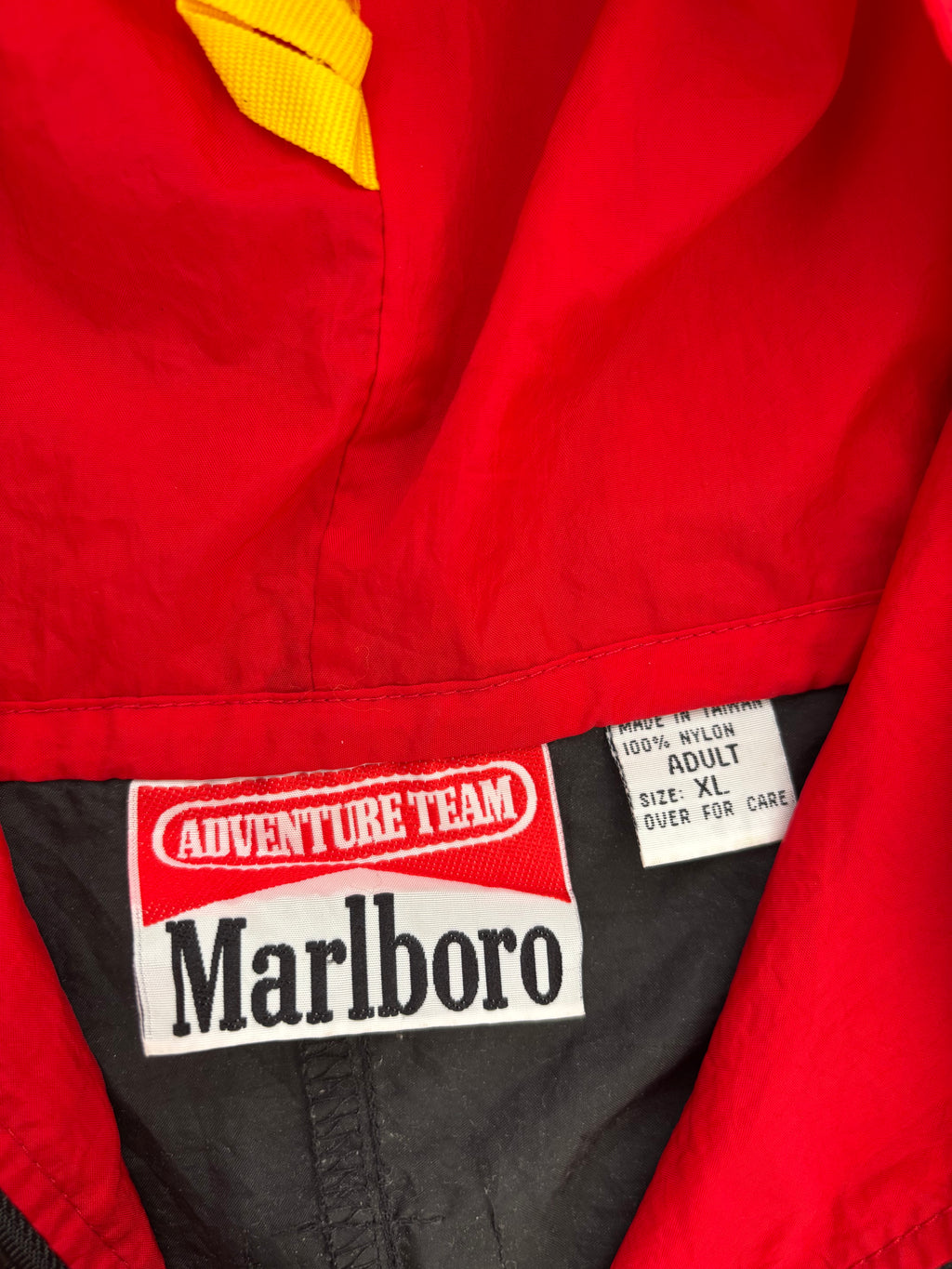 1990’s Marlboro vintage windbreaker