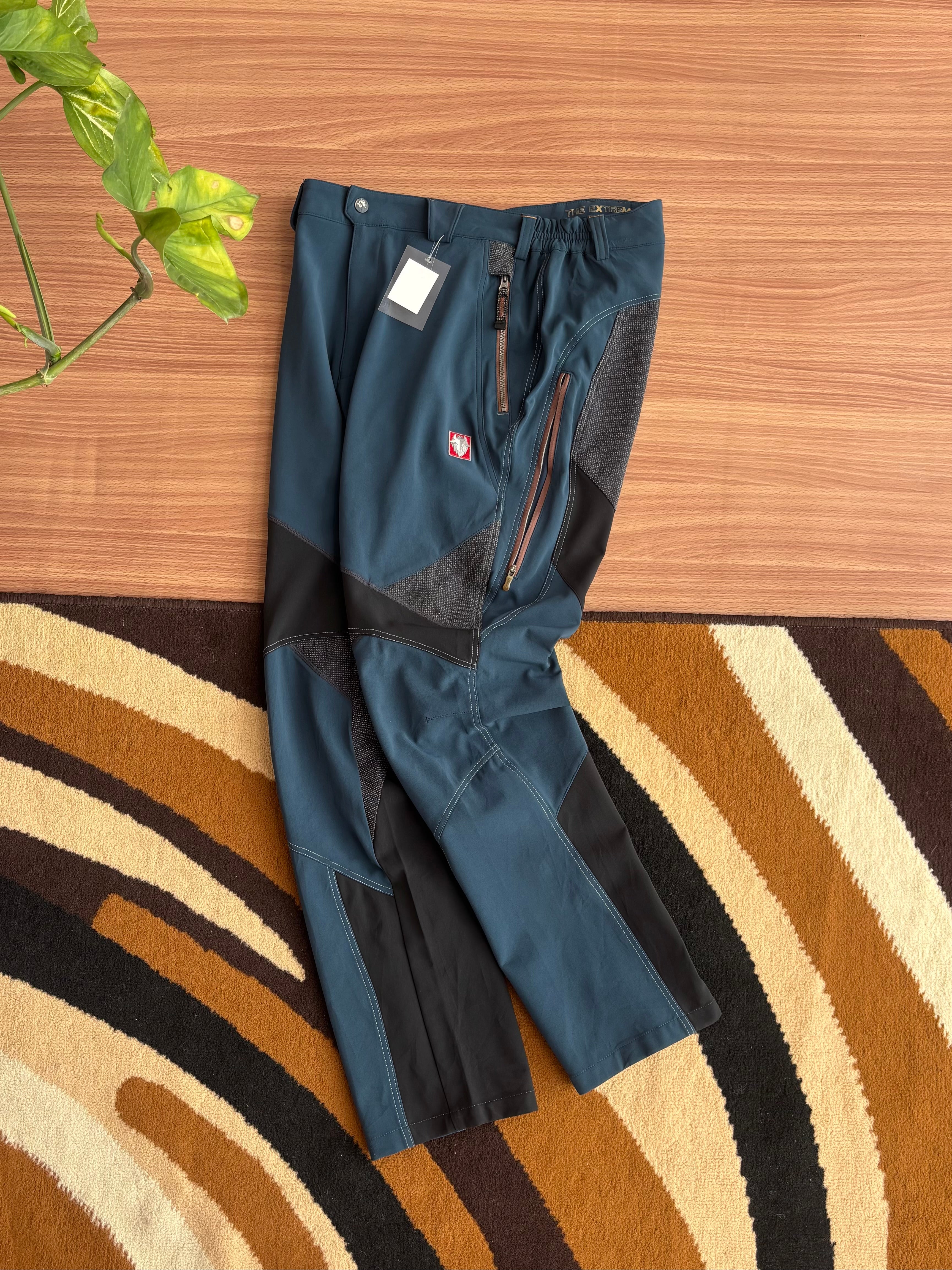 BlackYak extreme pants