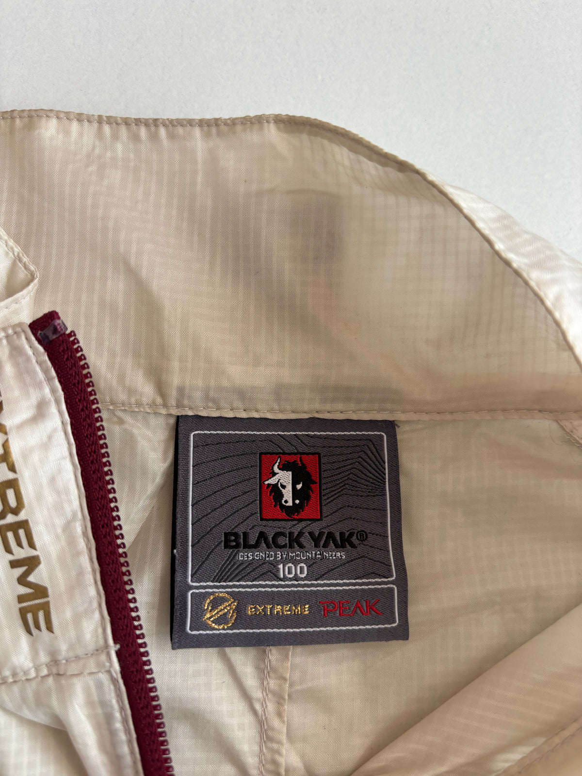 BlackYak extreme peak ultralight shell (M)