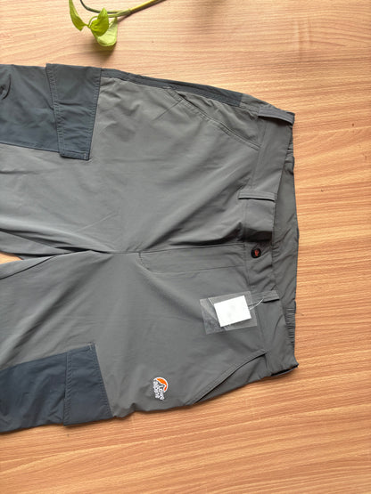 Lowe alpine outdoor cargo