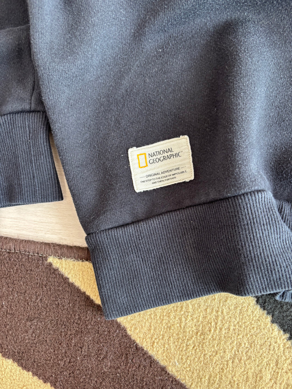 Nat Geo sweatshirt (S)