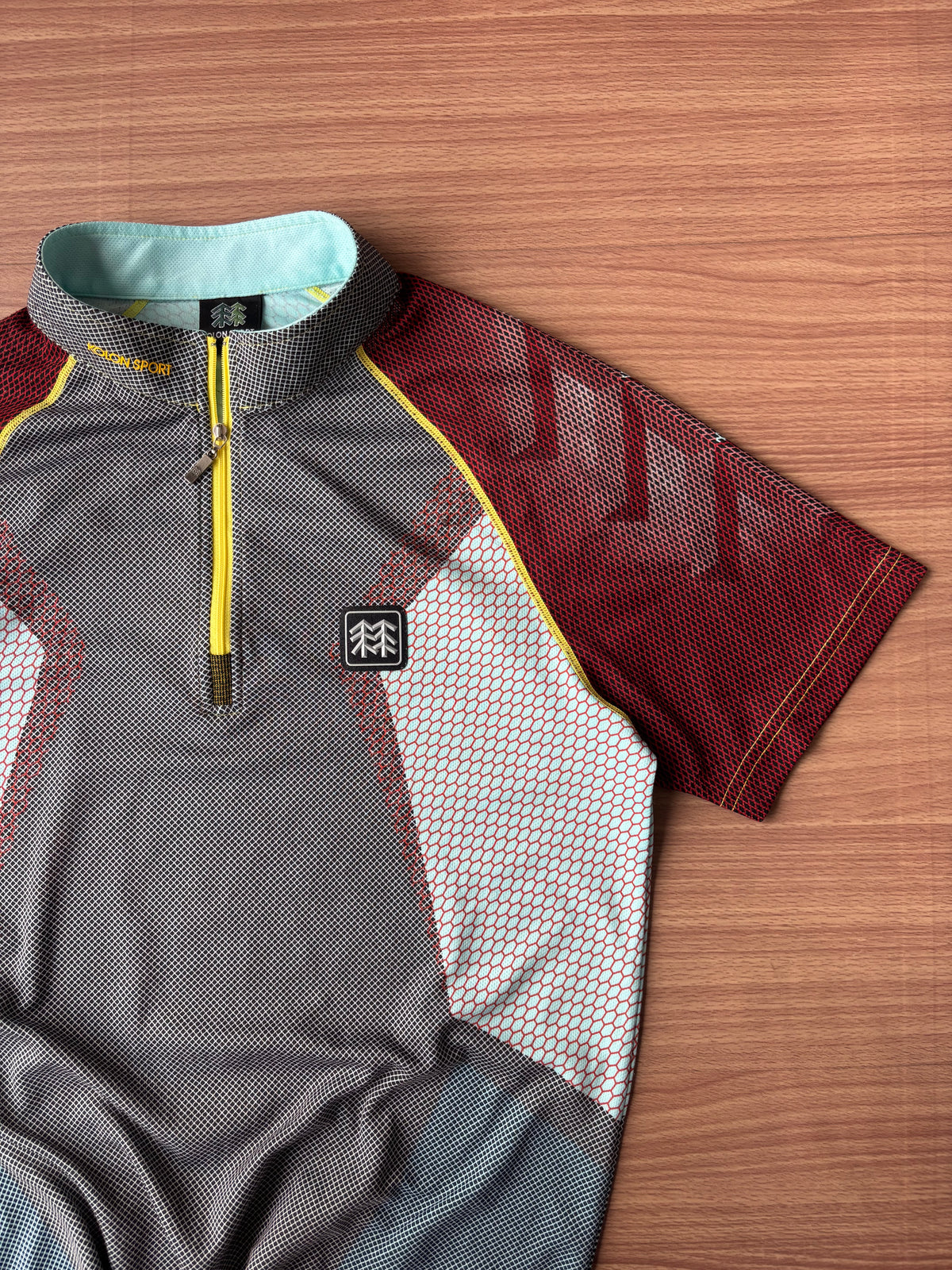 Kolon extreme tee (M)