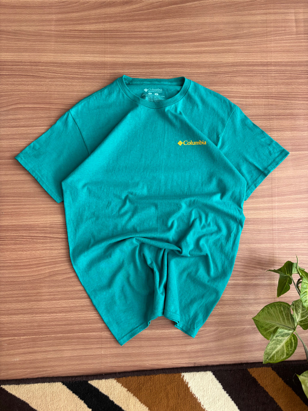 Columbia tee (S-M)