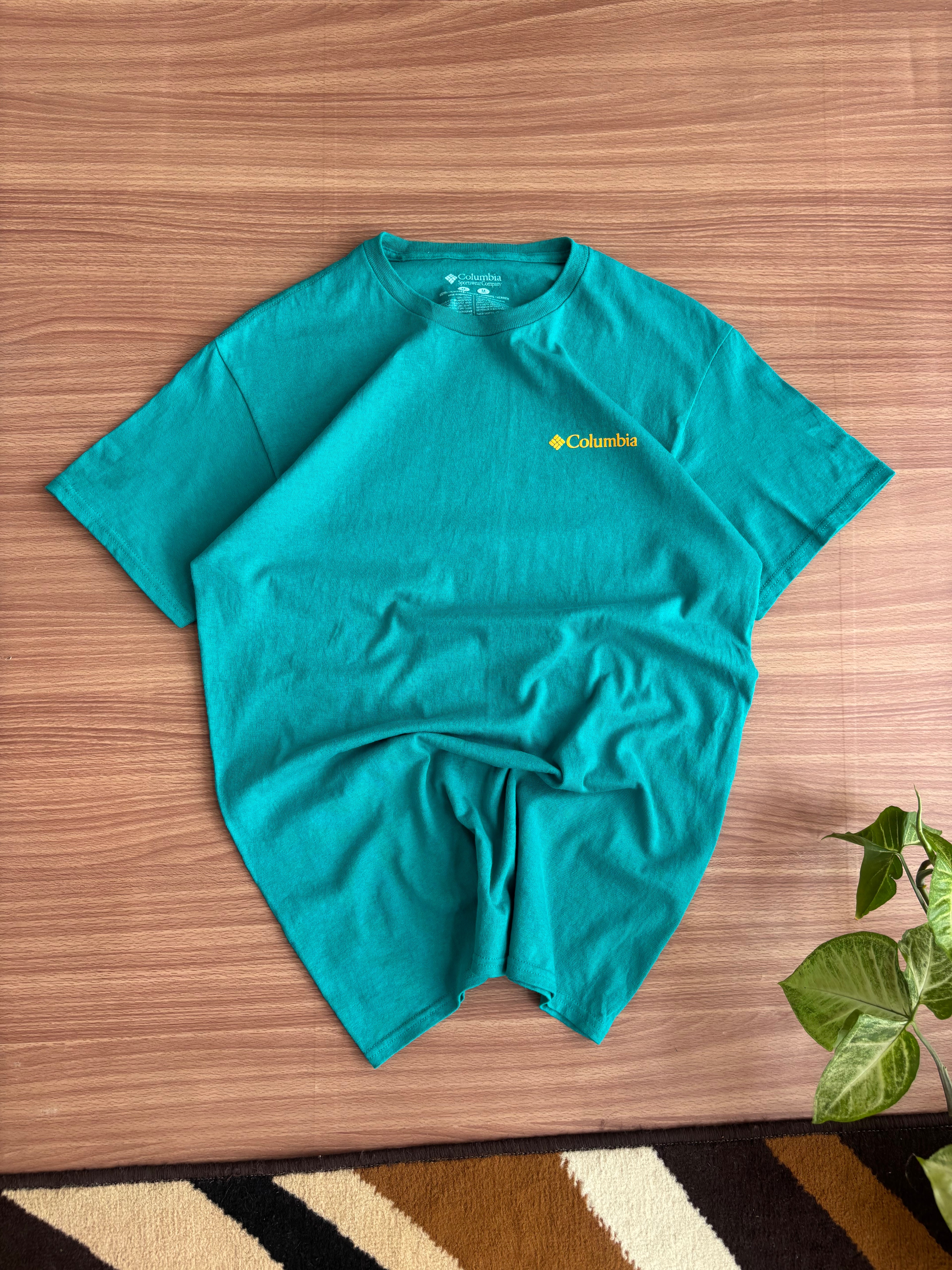 Columbia tee (S-M)