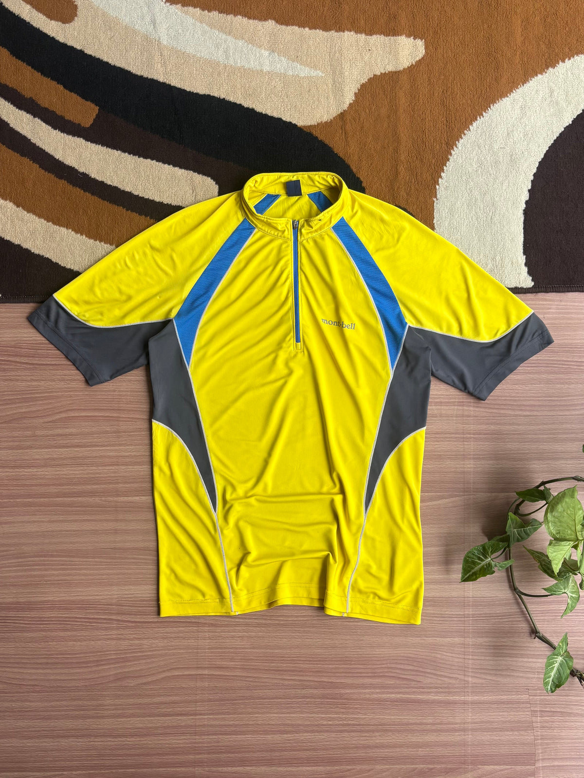 Montbell tee (L)