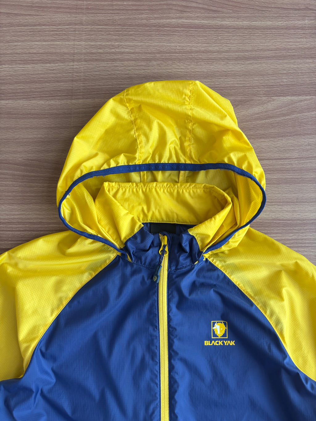 Black Yak Ultralight shell (XS)