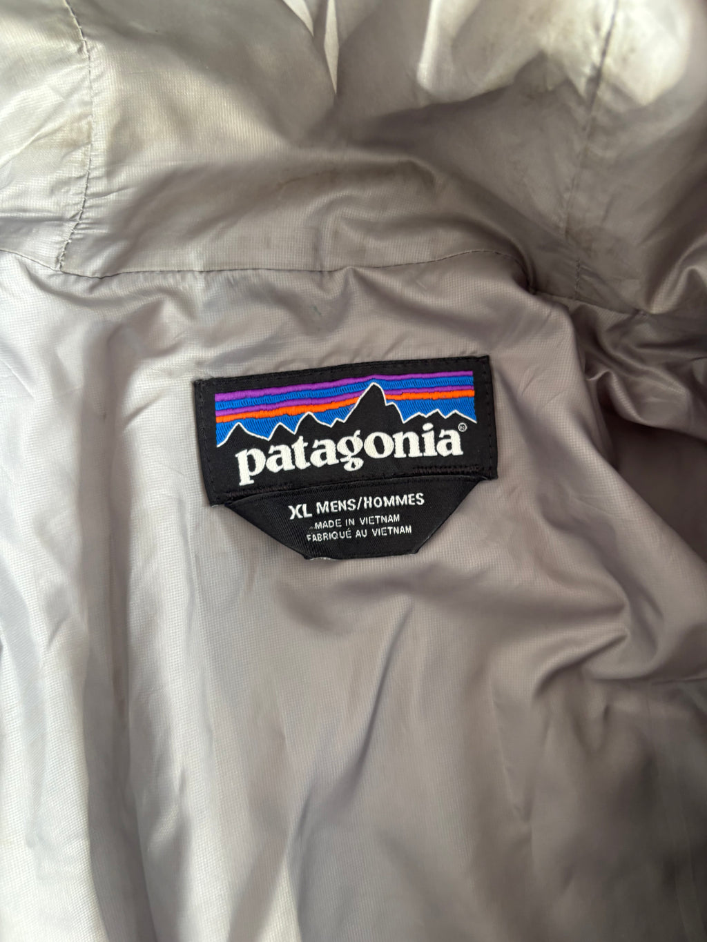 packable patagonia primaloft down puffer