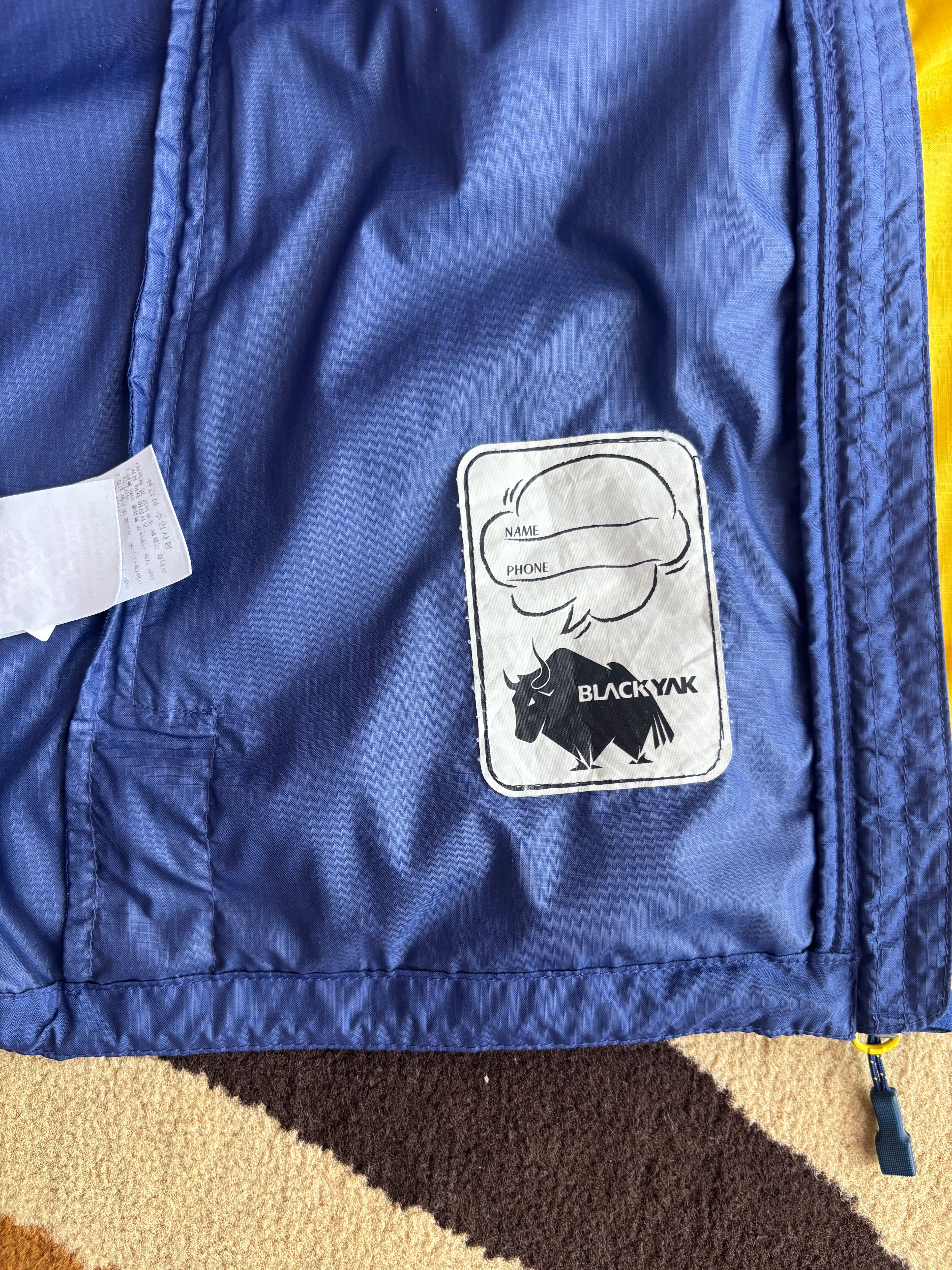 Black Yak Ultralight shell (XS)