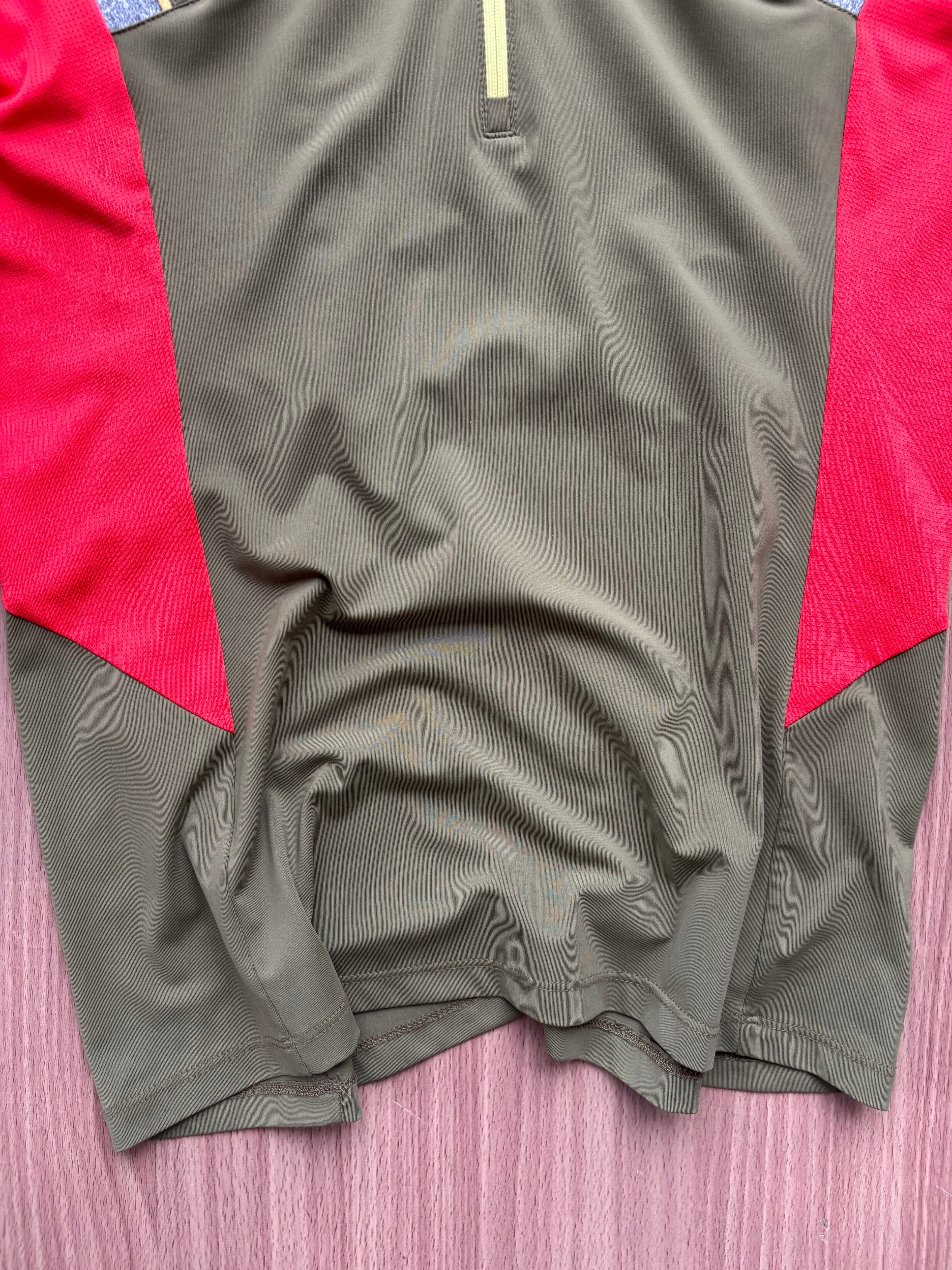 Lafuma hoodied tee (S)