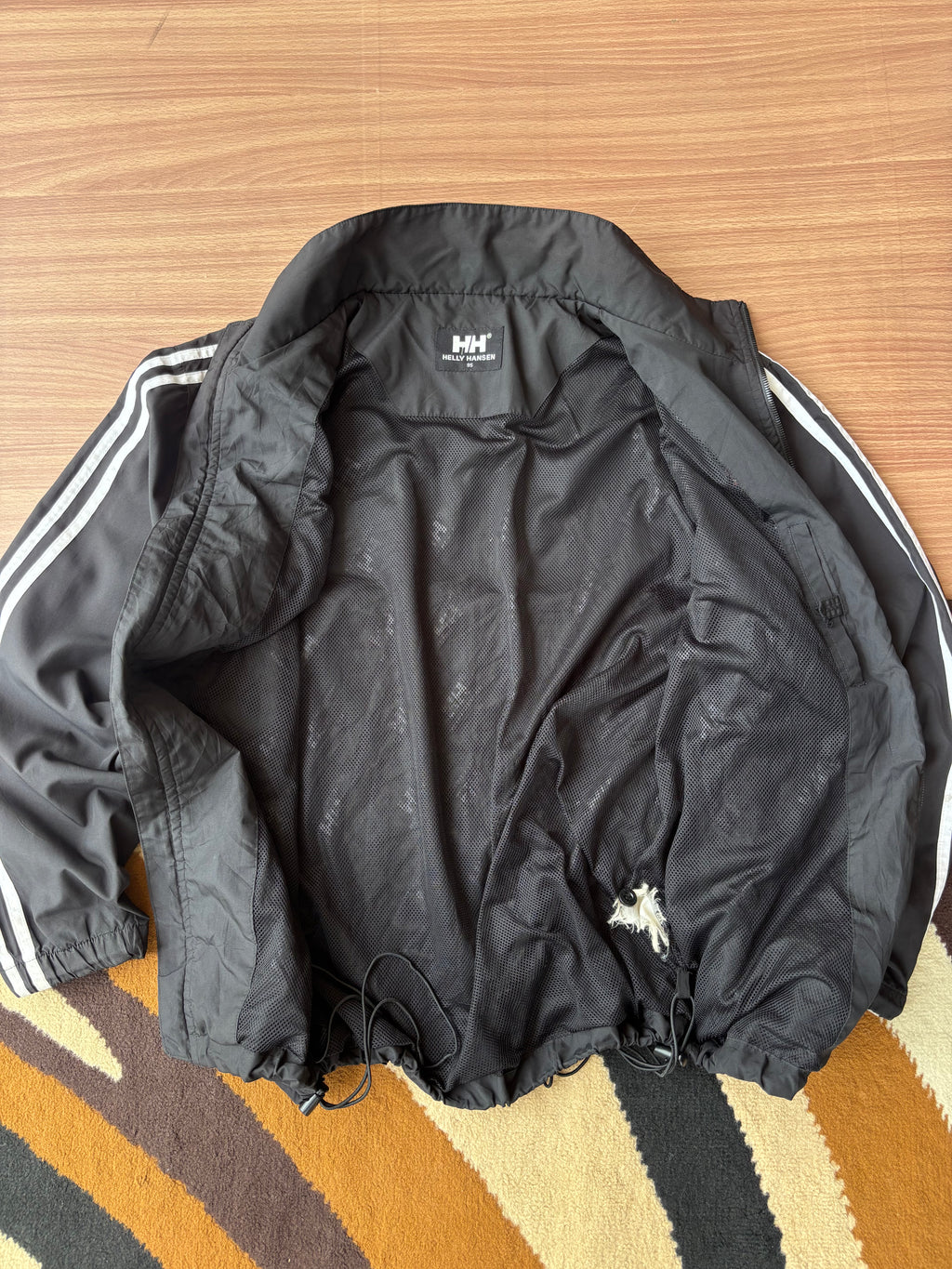 Helly Hansen windbreaker (L)