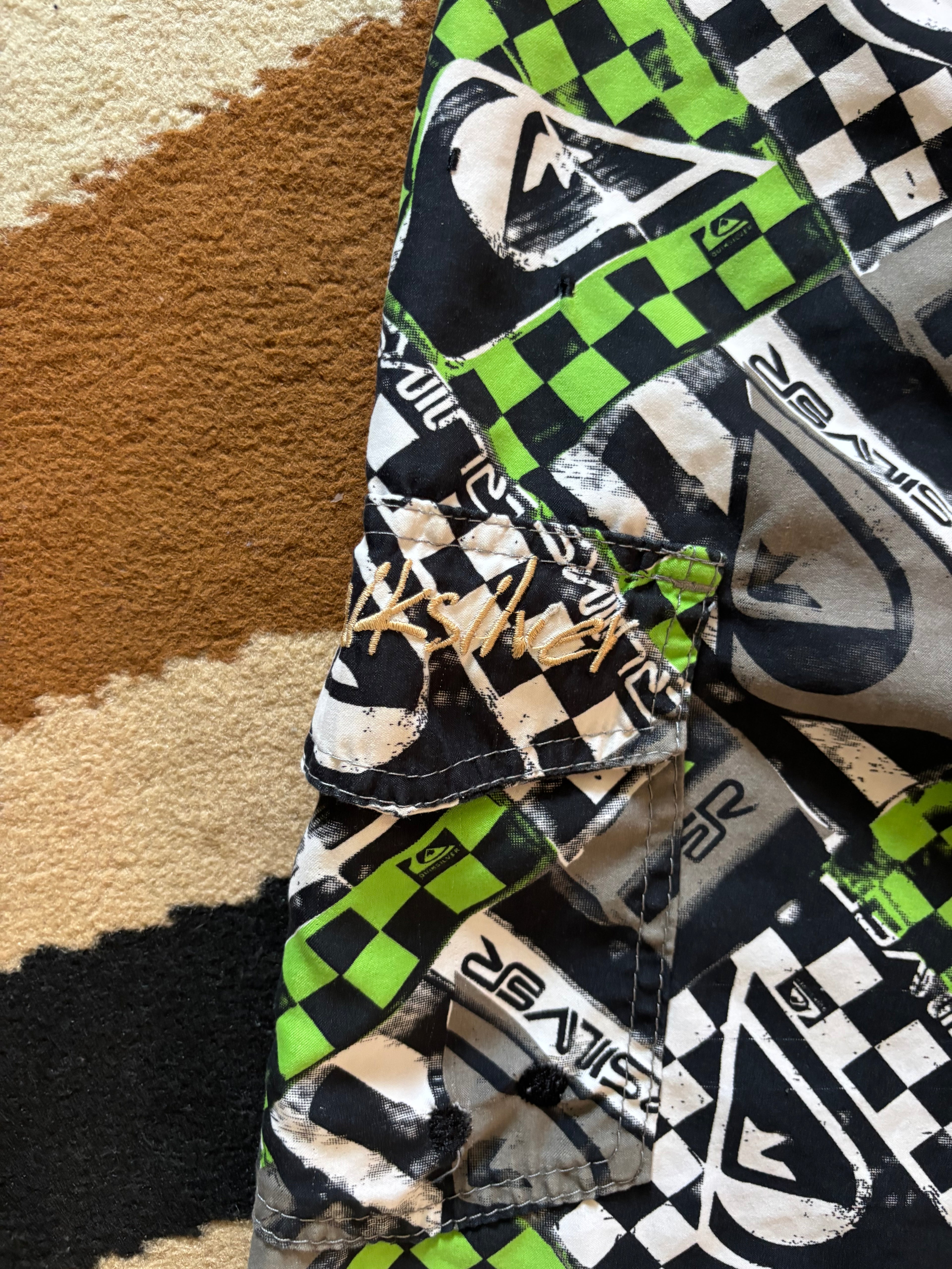 Quiksilver Boardies (32)