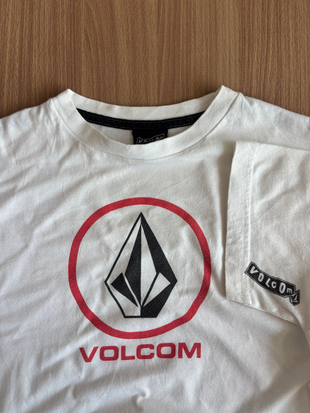 Volcom tee