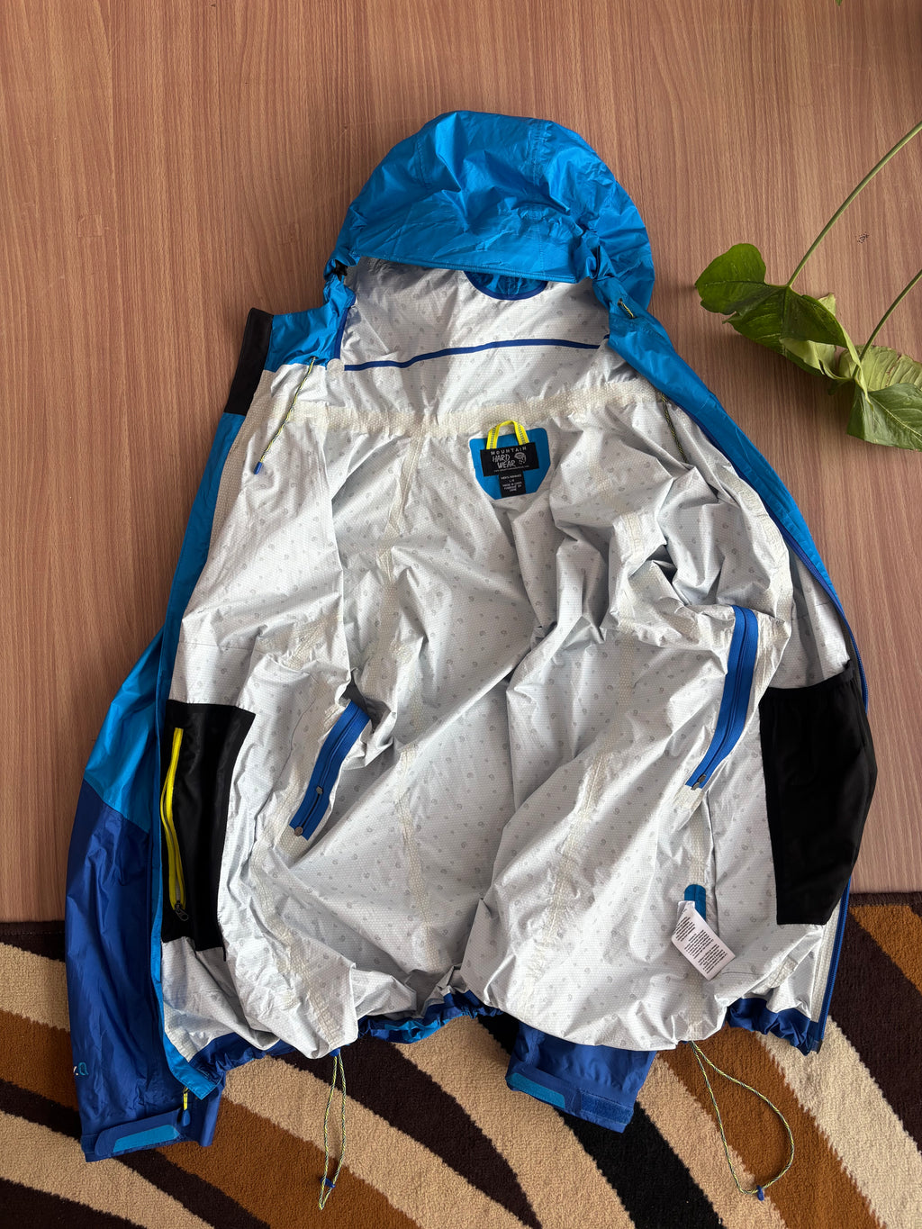 Mountain hardwear Hardshell (best shell yet?)