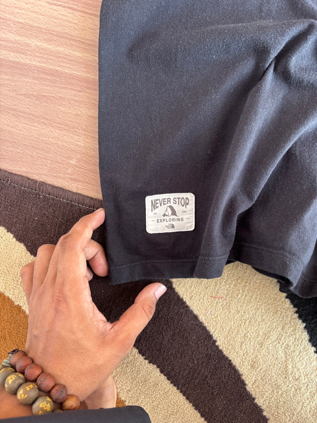 The North Face tee (S)