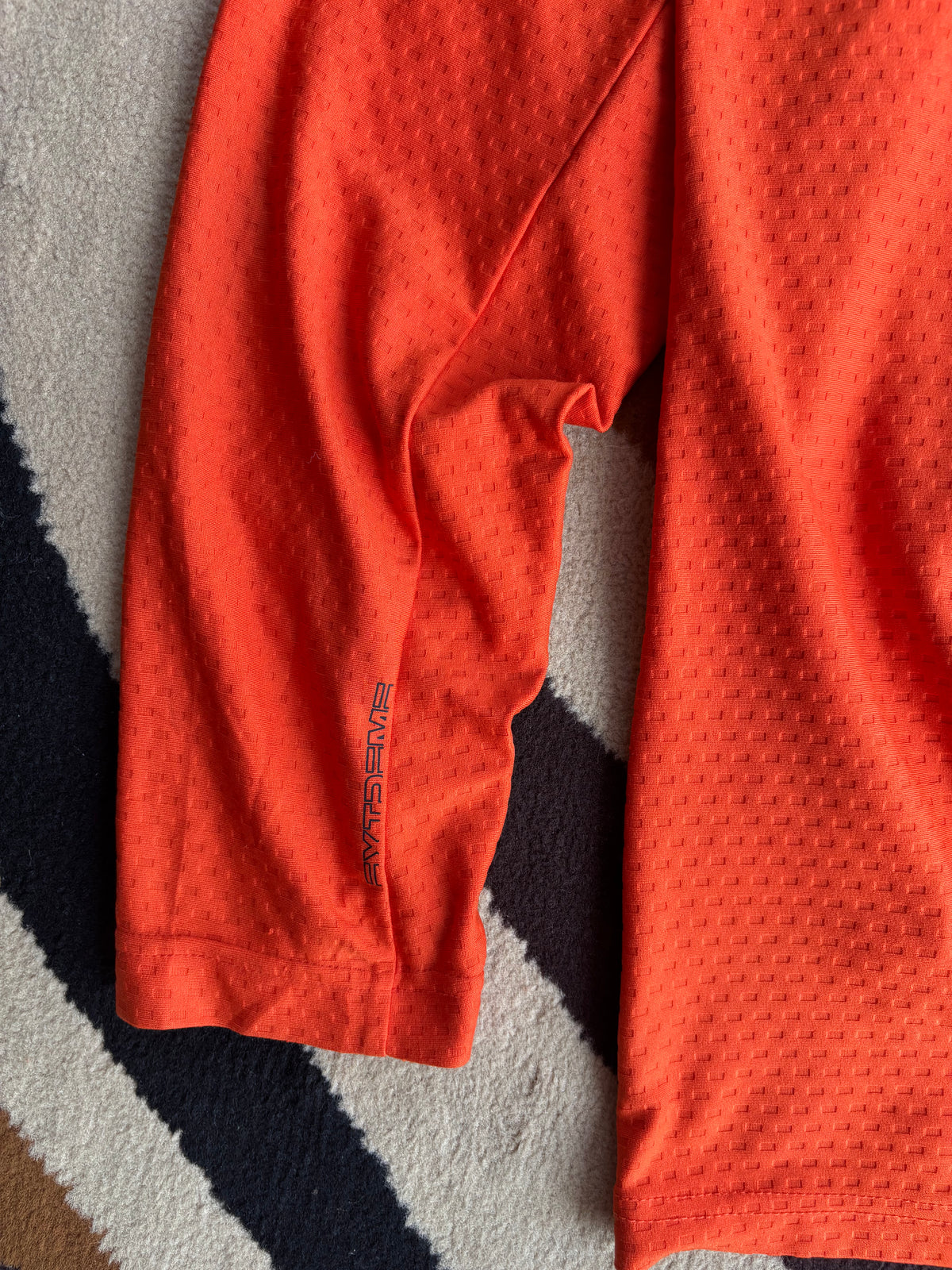 BlackYak extreme full sleeve tee (L)