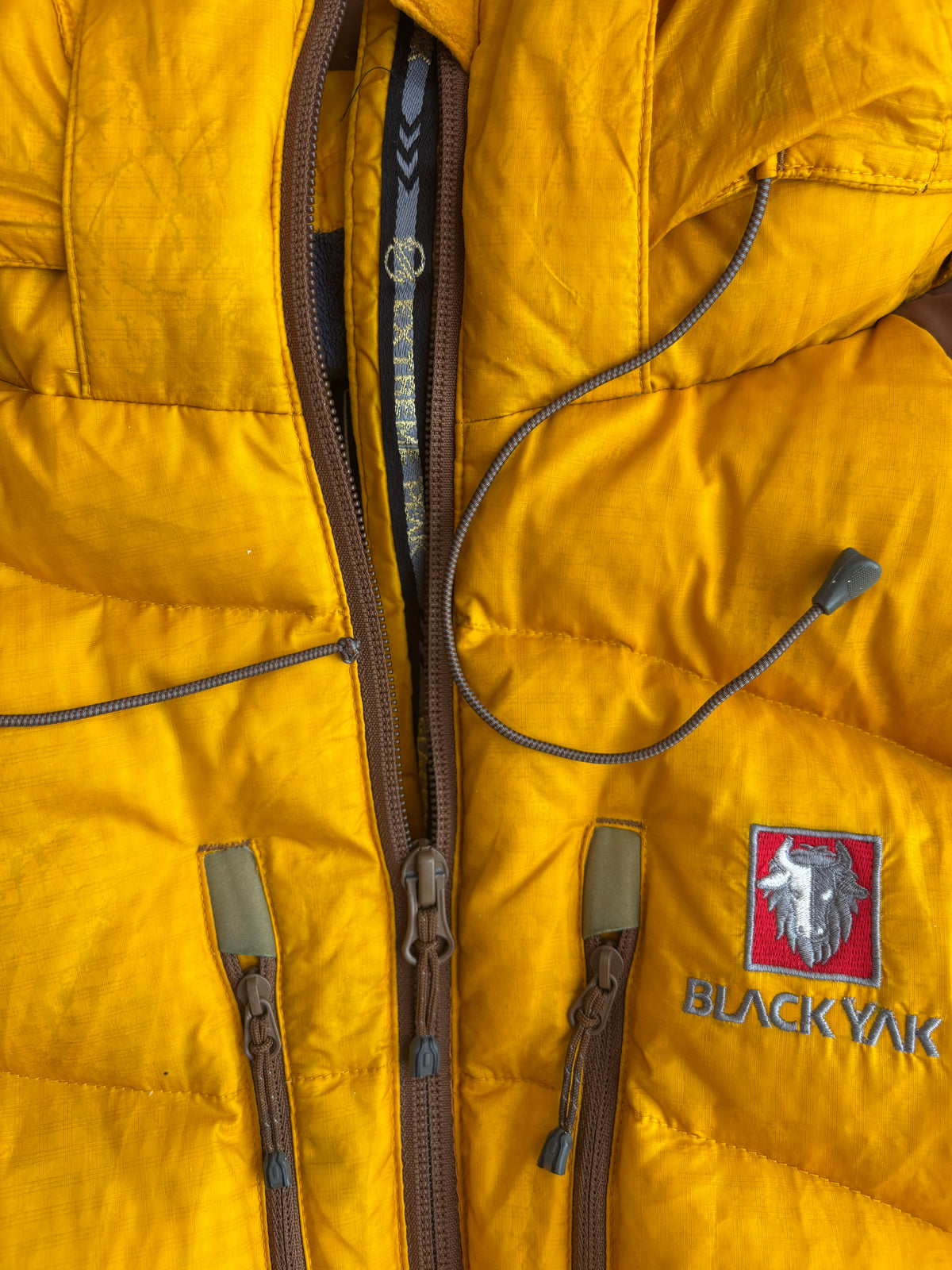BlackYak extreme peak Down Puffer (L)
