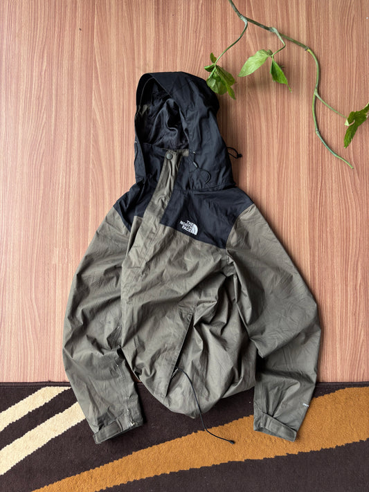 TNF DryVent Mountain Jacket