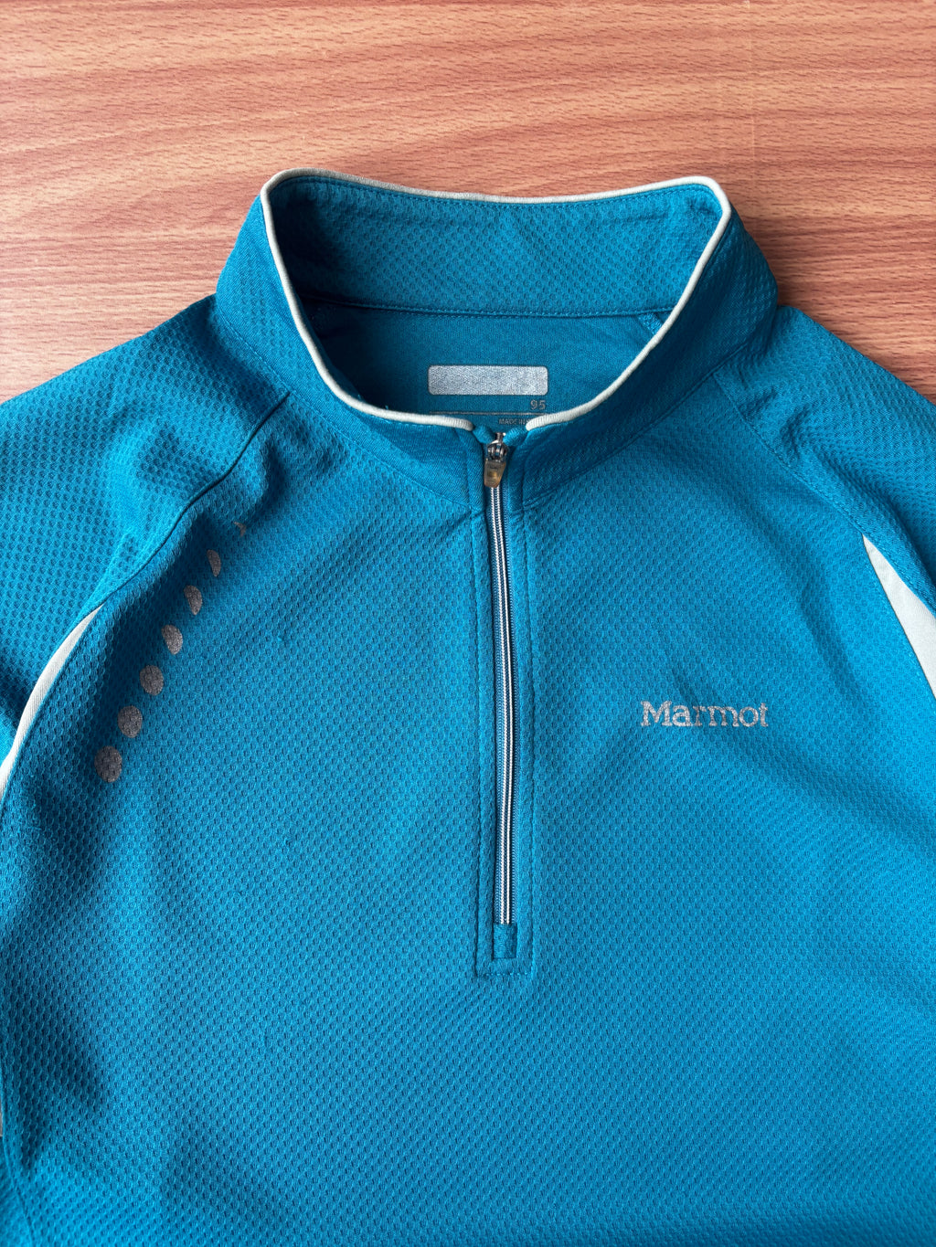 Marmot full sleeve tee (M)