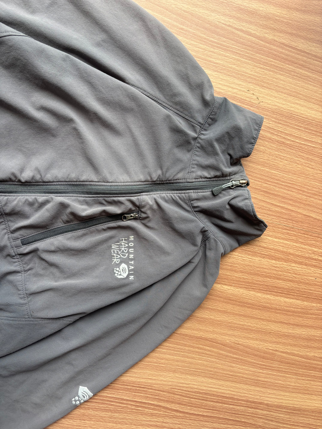 Mountain hardwear soft shell