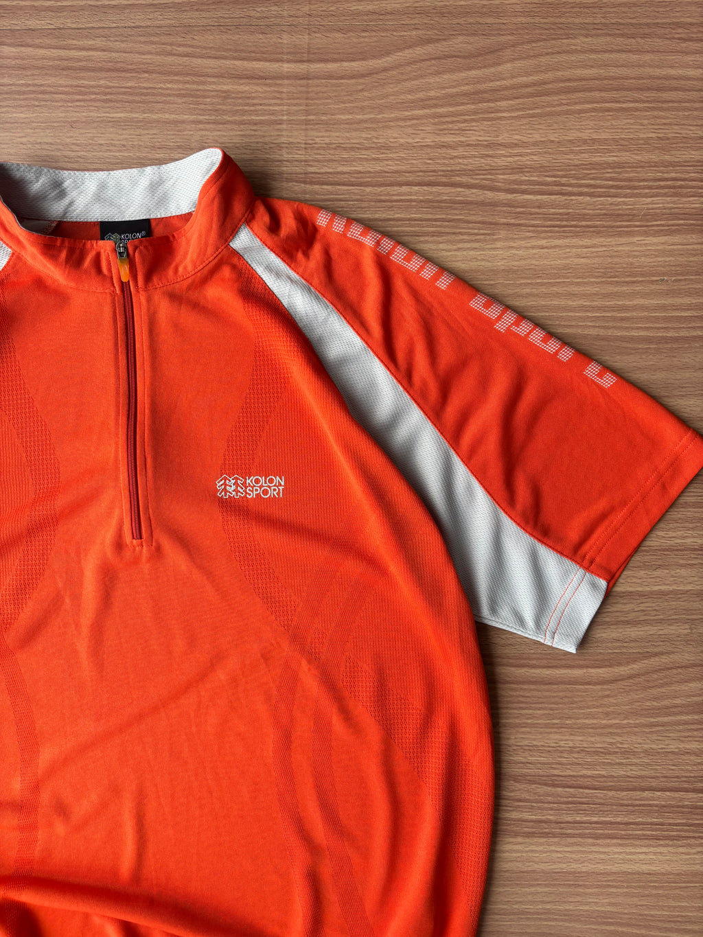 Kolon Sports performance tee (L)