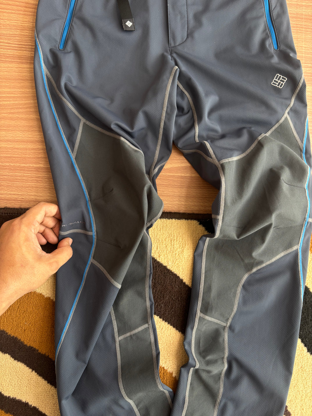 Columbia Omnisheild shell pants