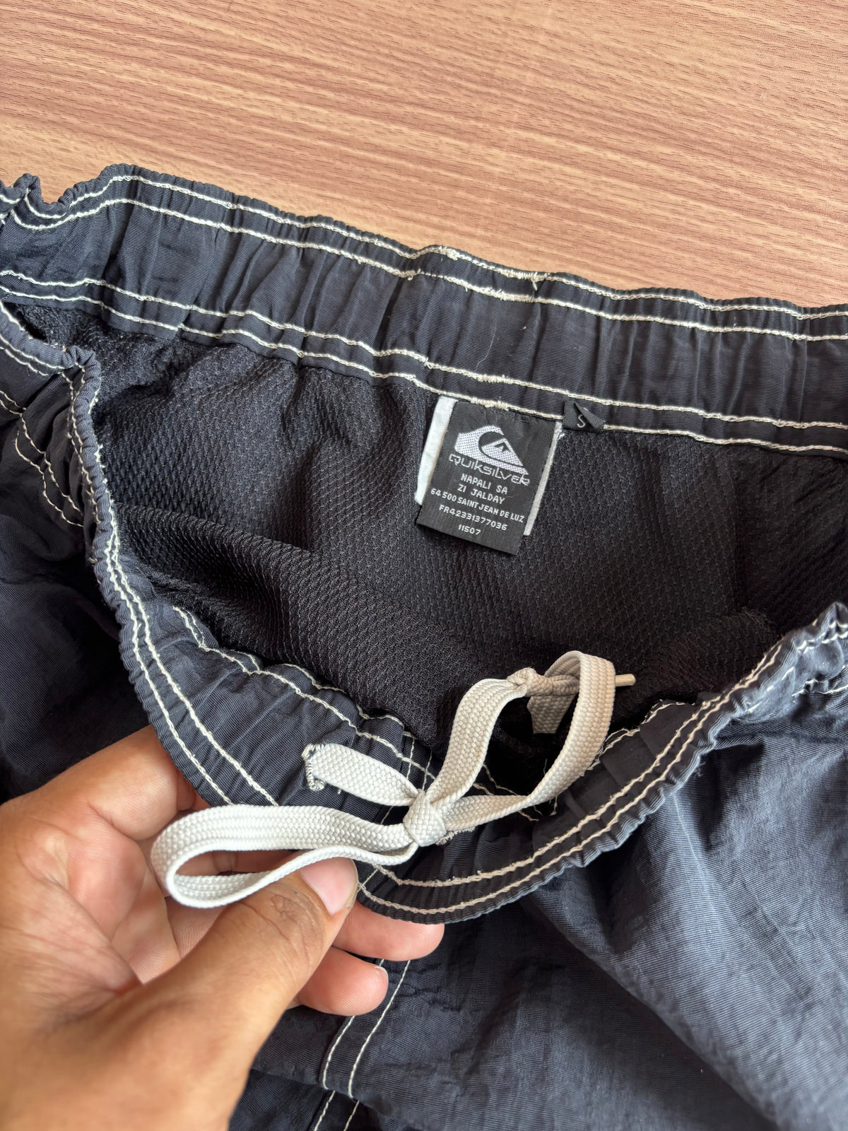 Vintage Quiksilver shorts (33)