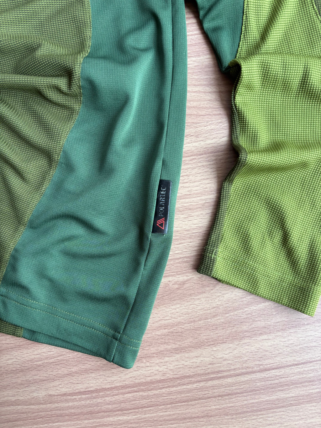 BlackYak polartec full sleeve tee (M)