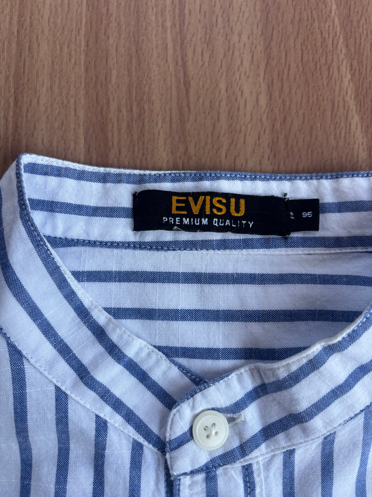 Evisu Shirt (S-M)