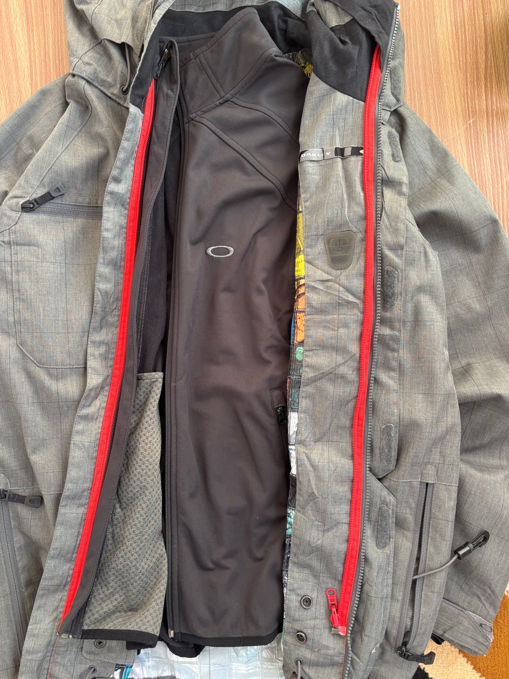 Oakley 3 in 1 ski jacket
