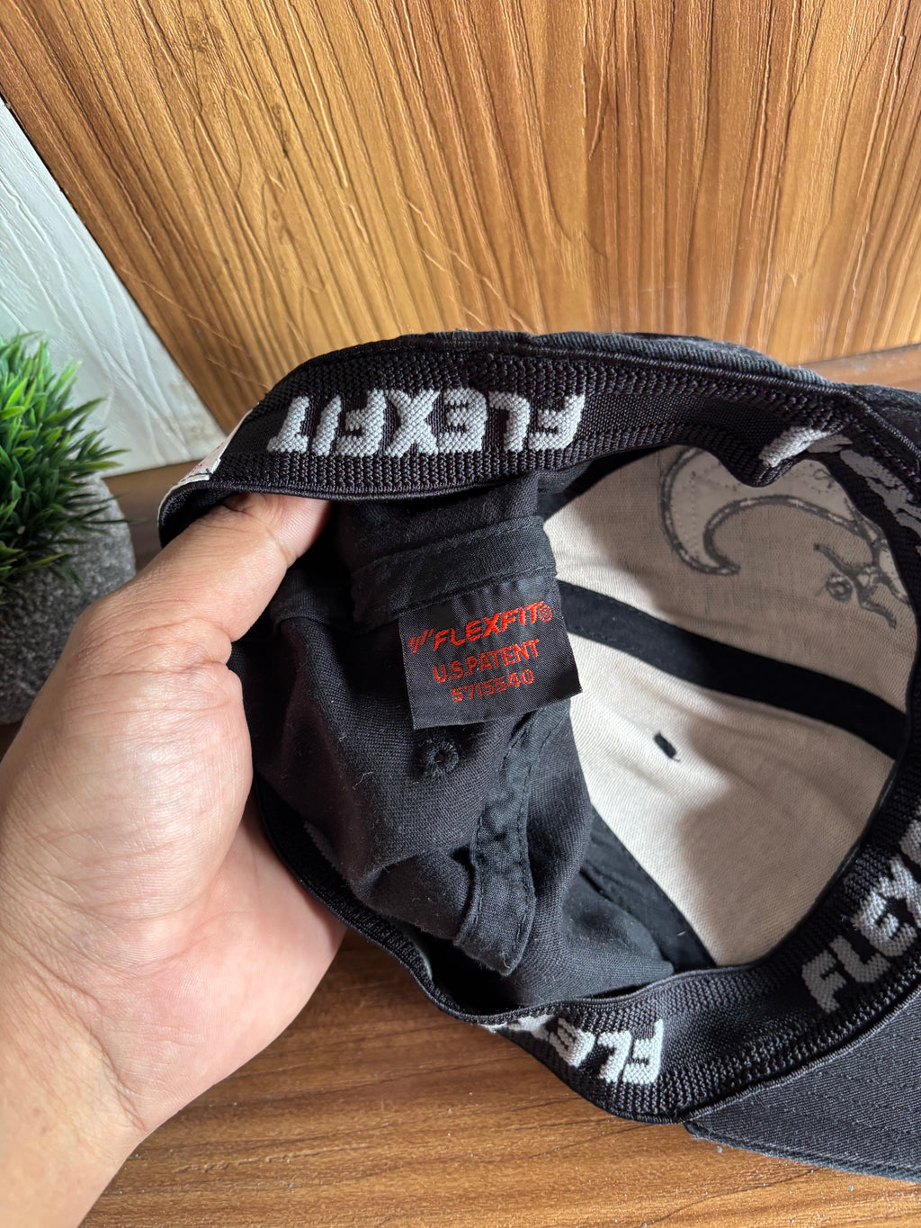 Quiksilver limited edition cap