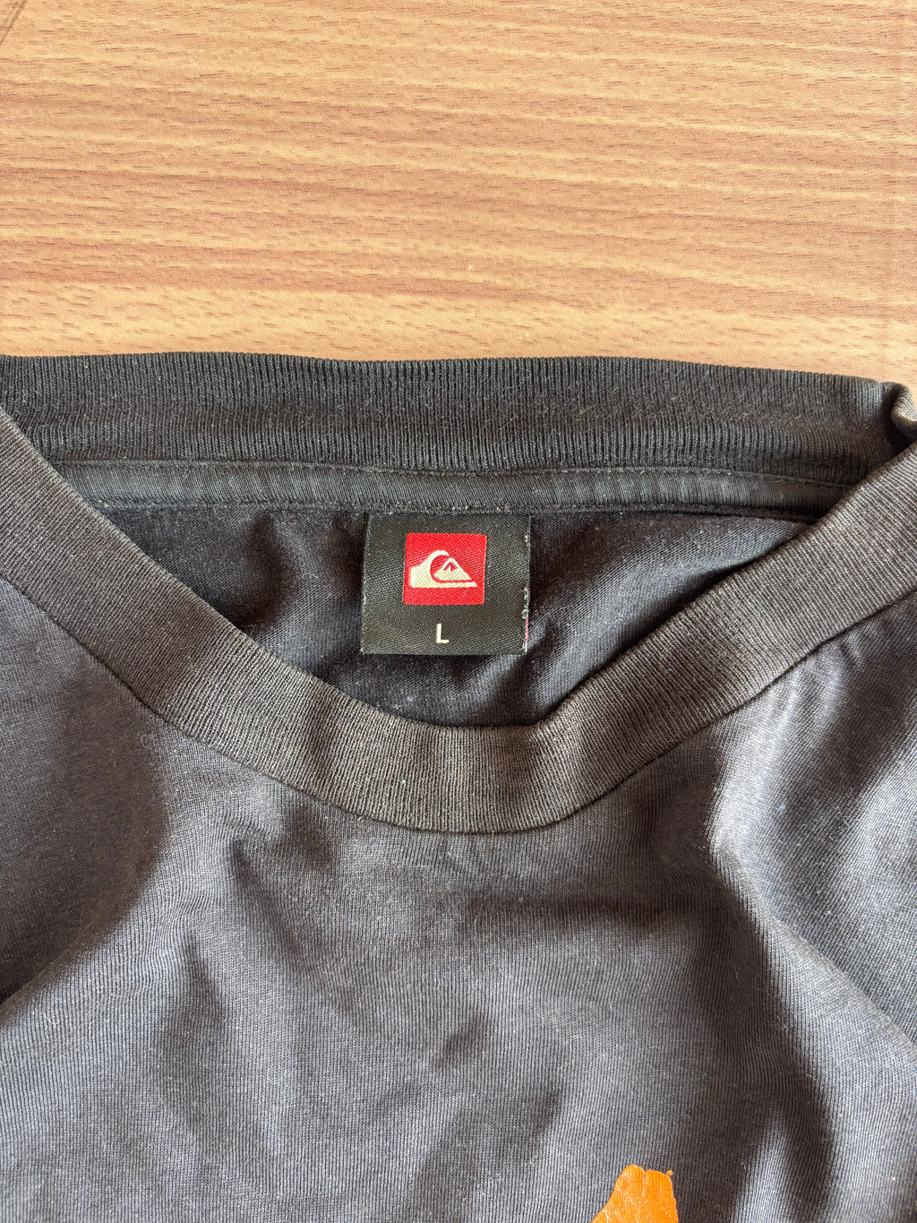 Quiksilver full sleeve tee