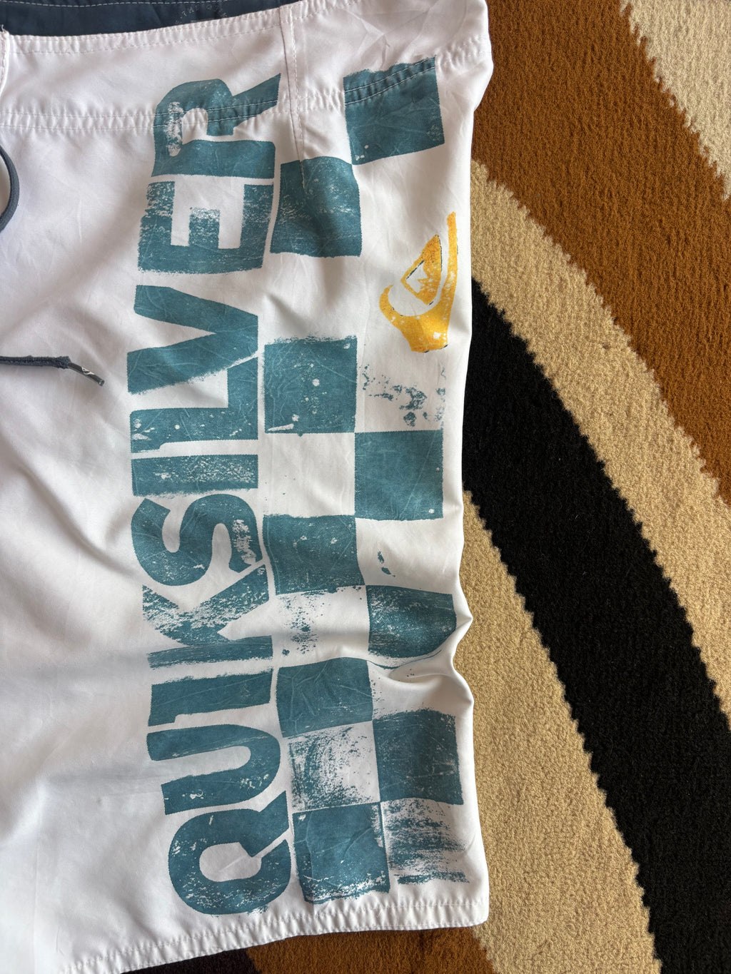 Quiksilver boardies (34)