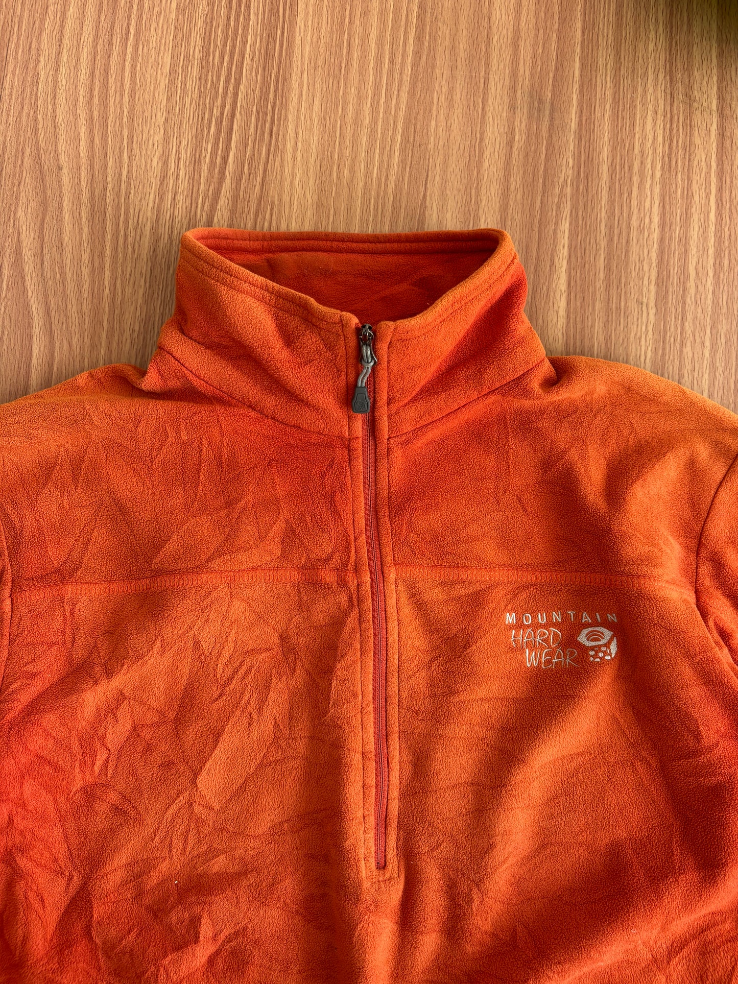 Mountain hardwear light fleece pullover