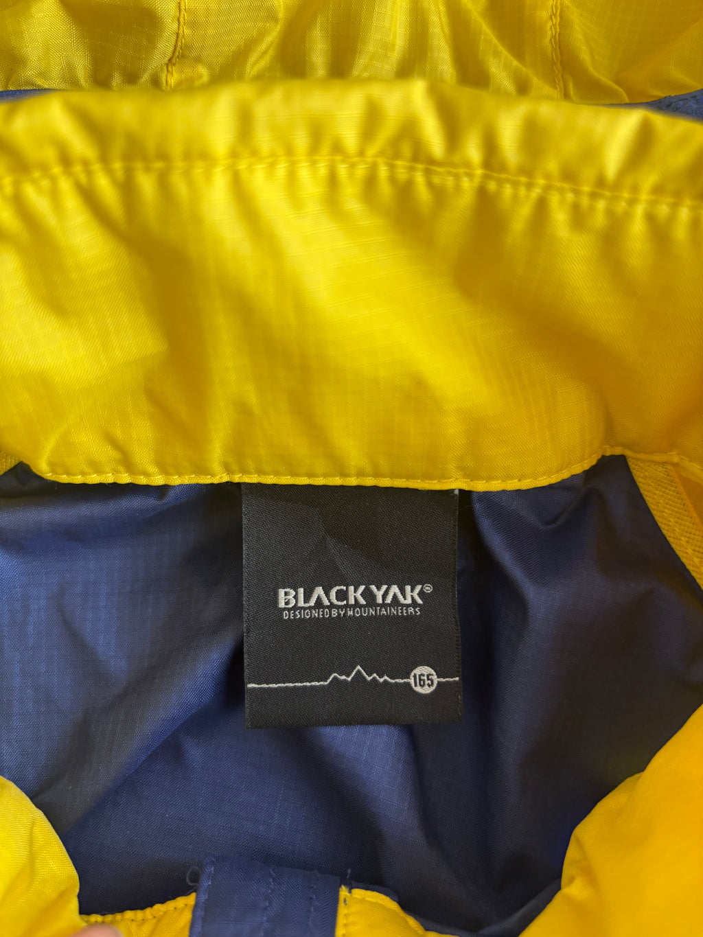 Black Yak Ultralight shell (XS)