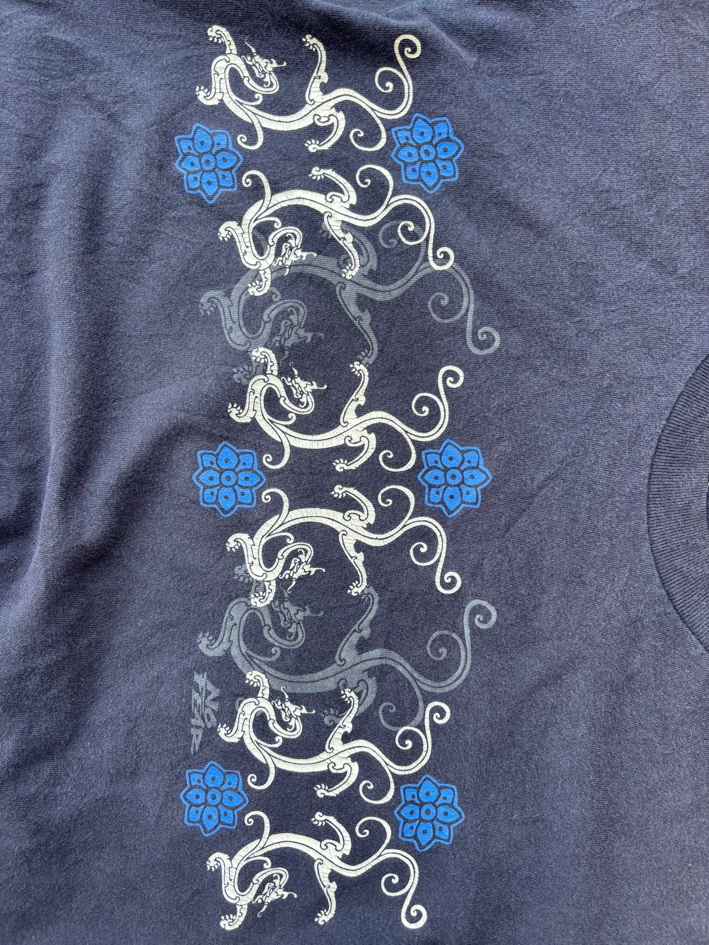 Vintage NoFear dragons & flowers tee