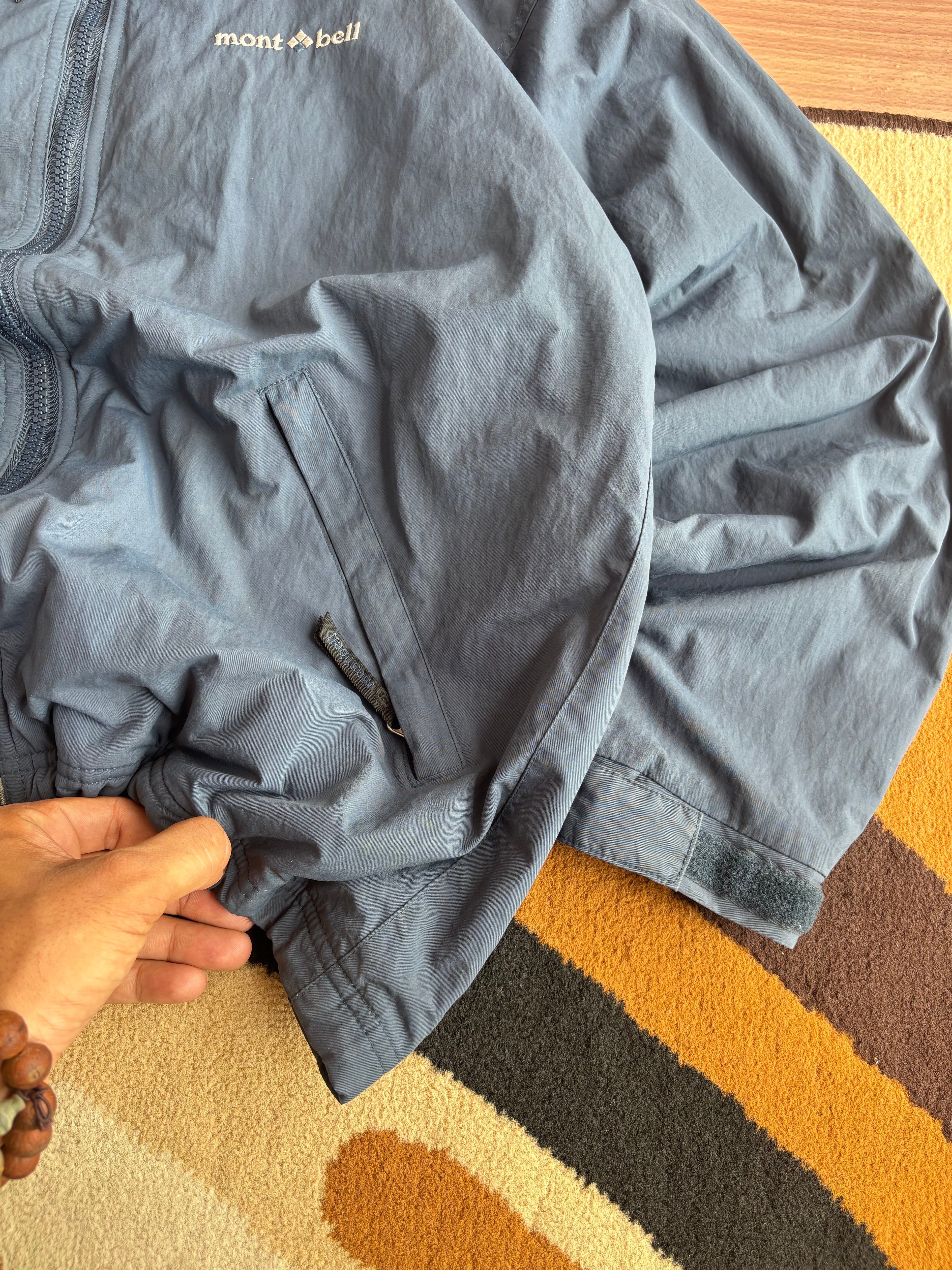 Vintage montbell fleece lined bomber (M-L)