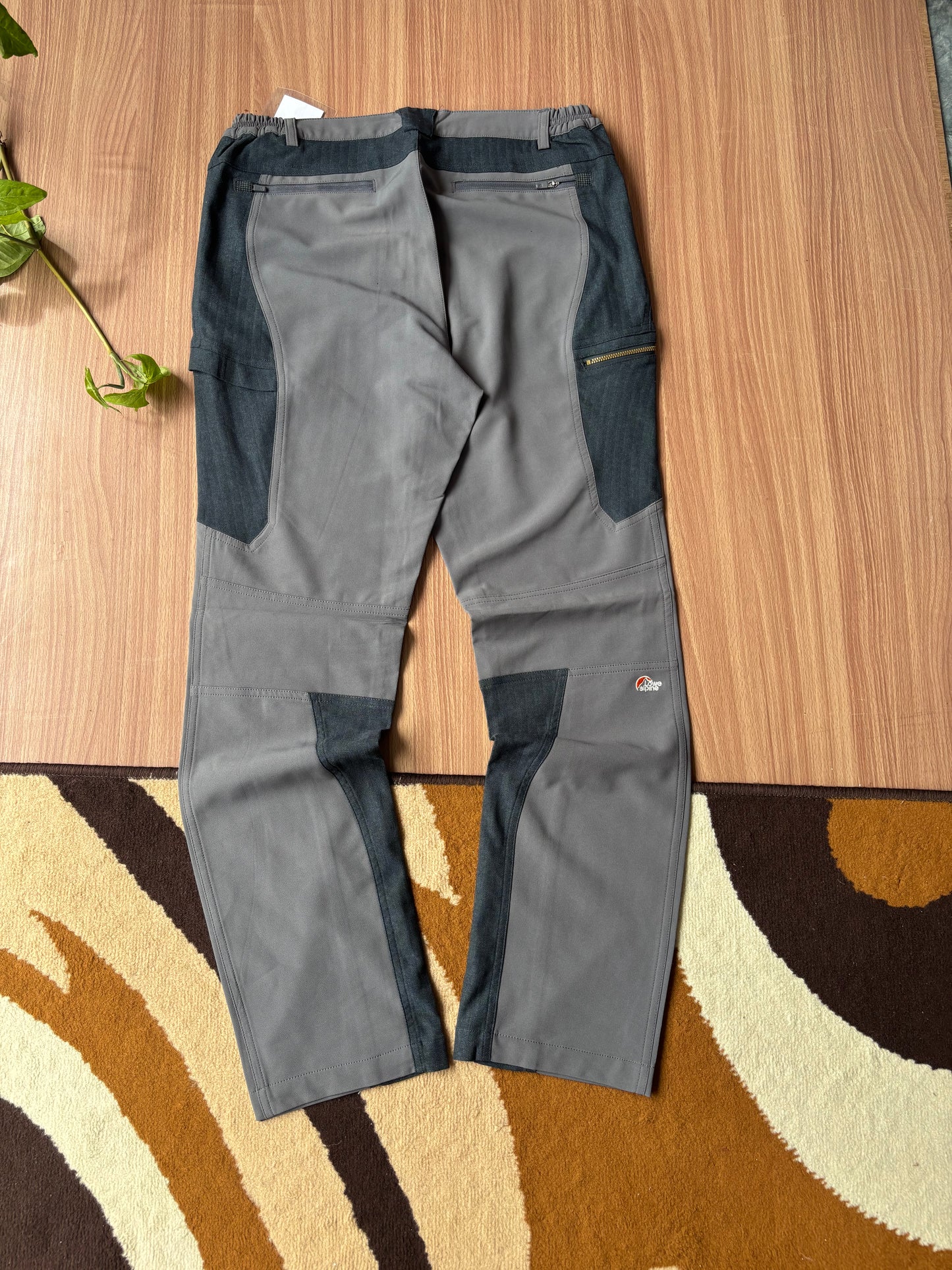 Lowe alpine outdoor pants
