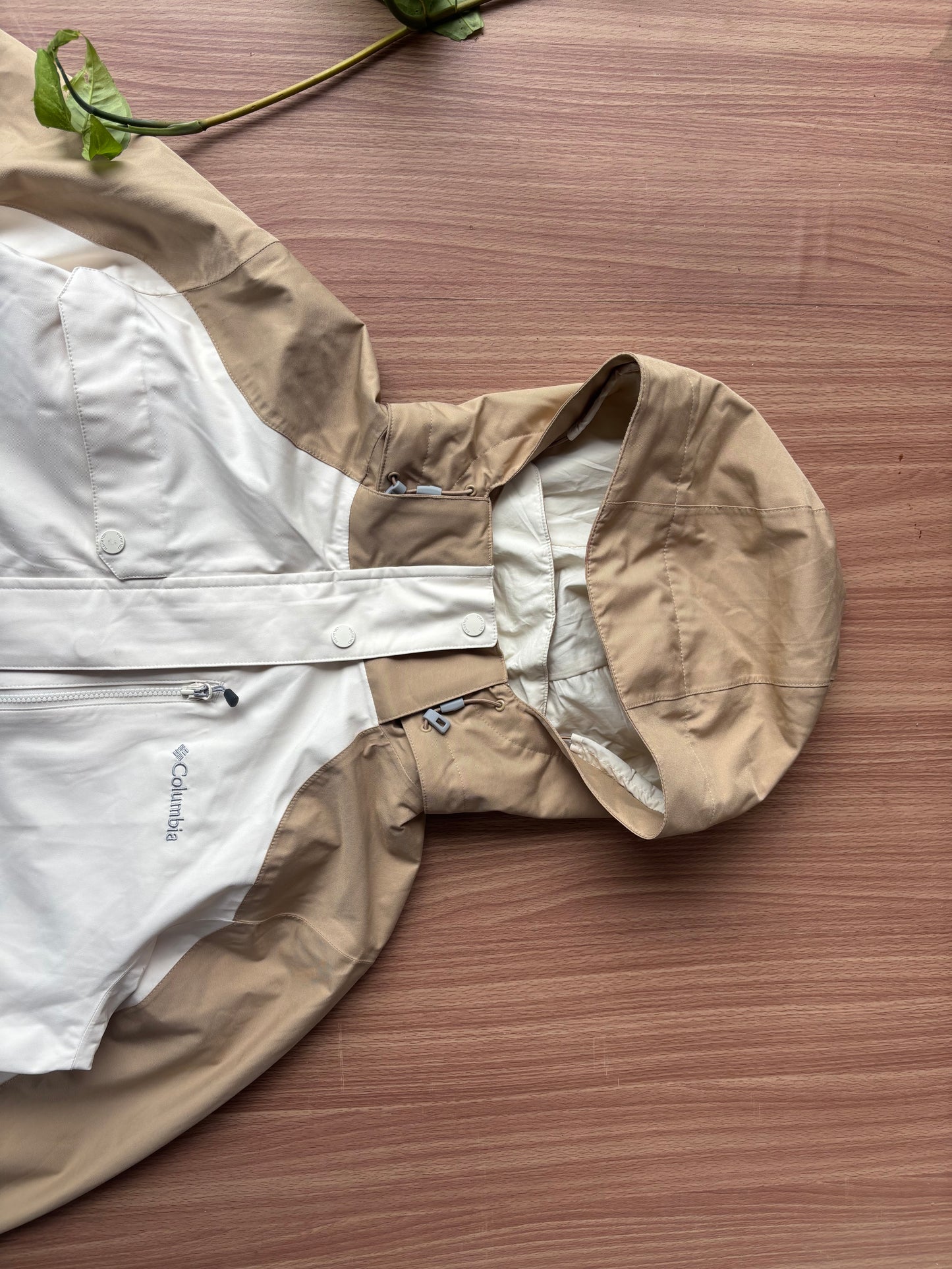 BRAND NEW Columbia parka