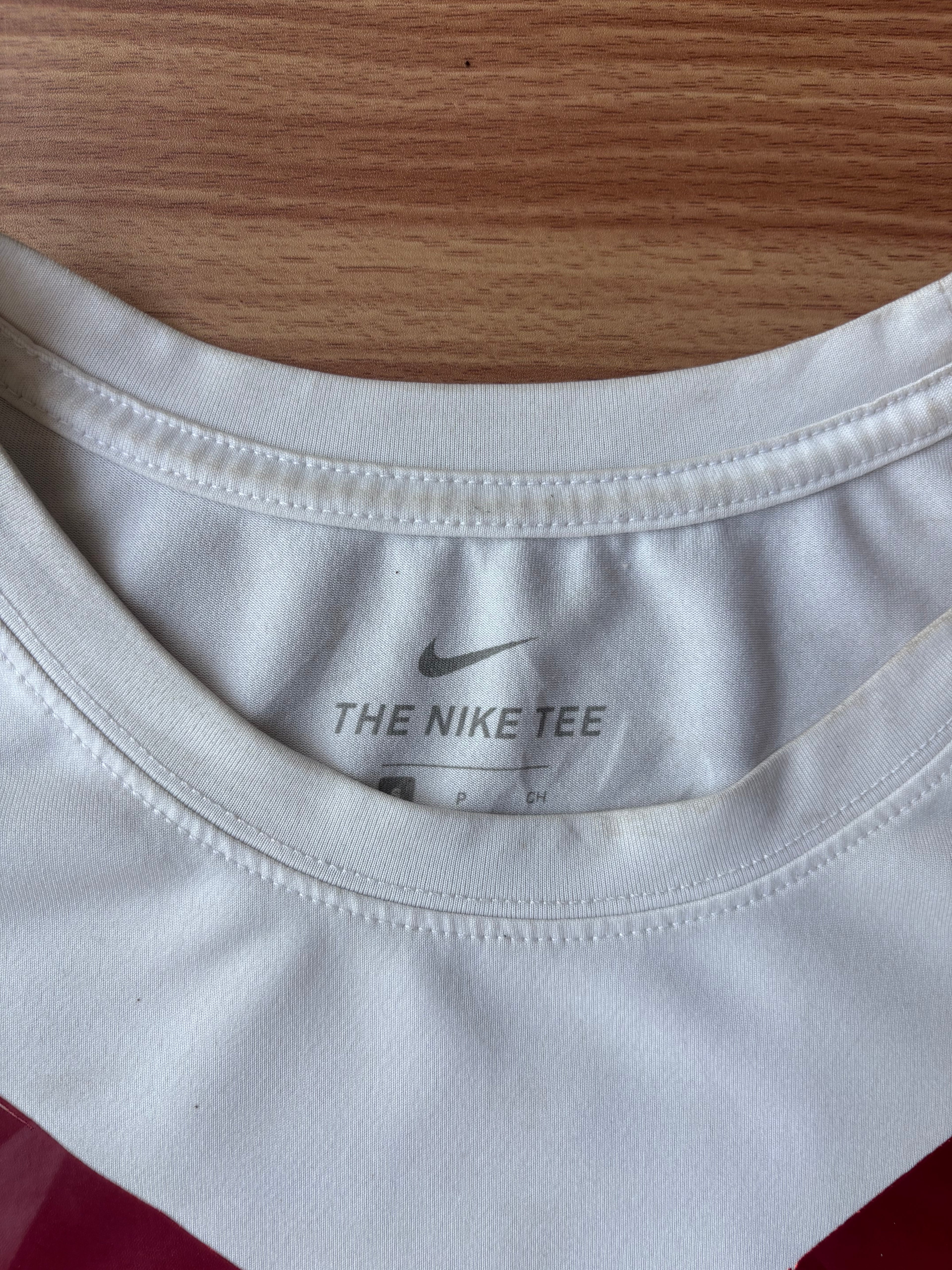 Nike tee