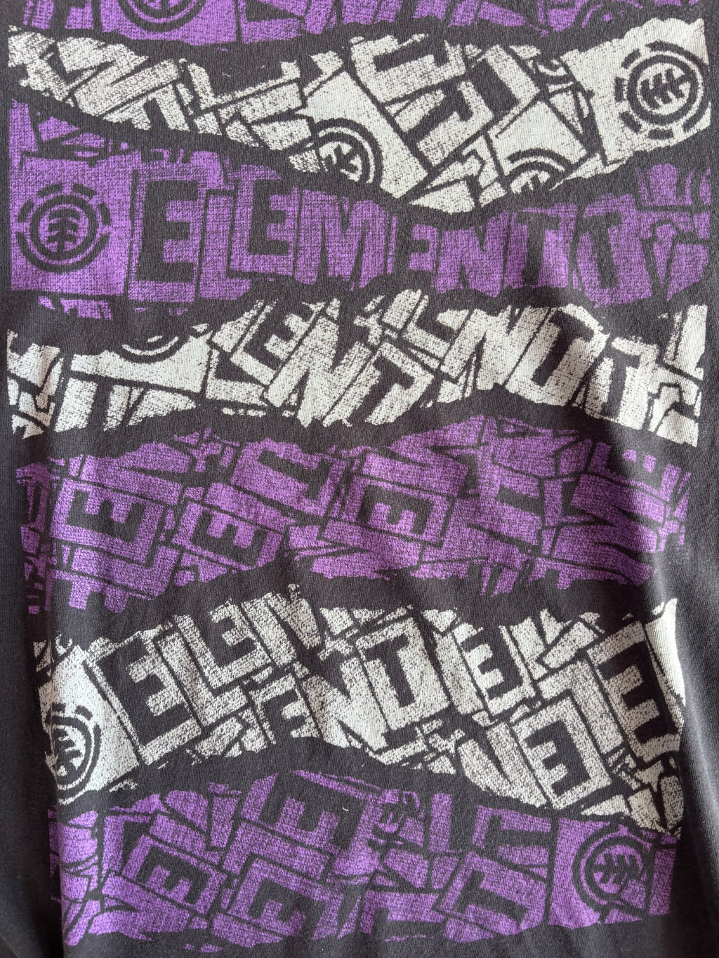 Elements graphic tee (L)
